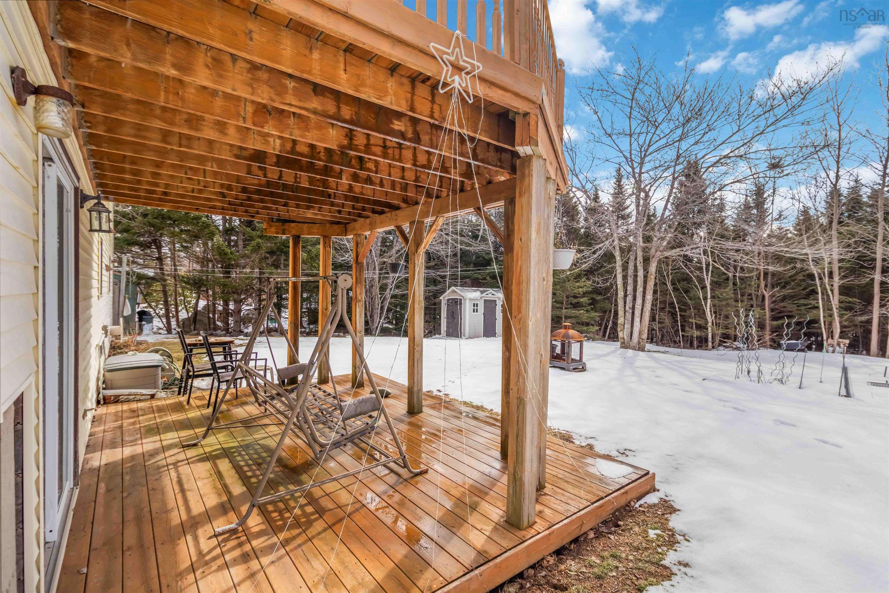 $550,000.00: 110 Hebb Drive, Lawrencetown