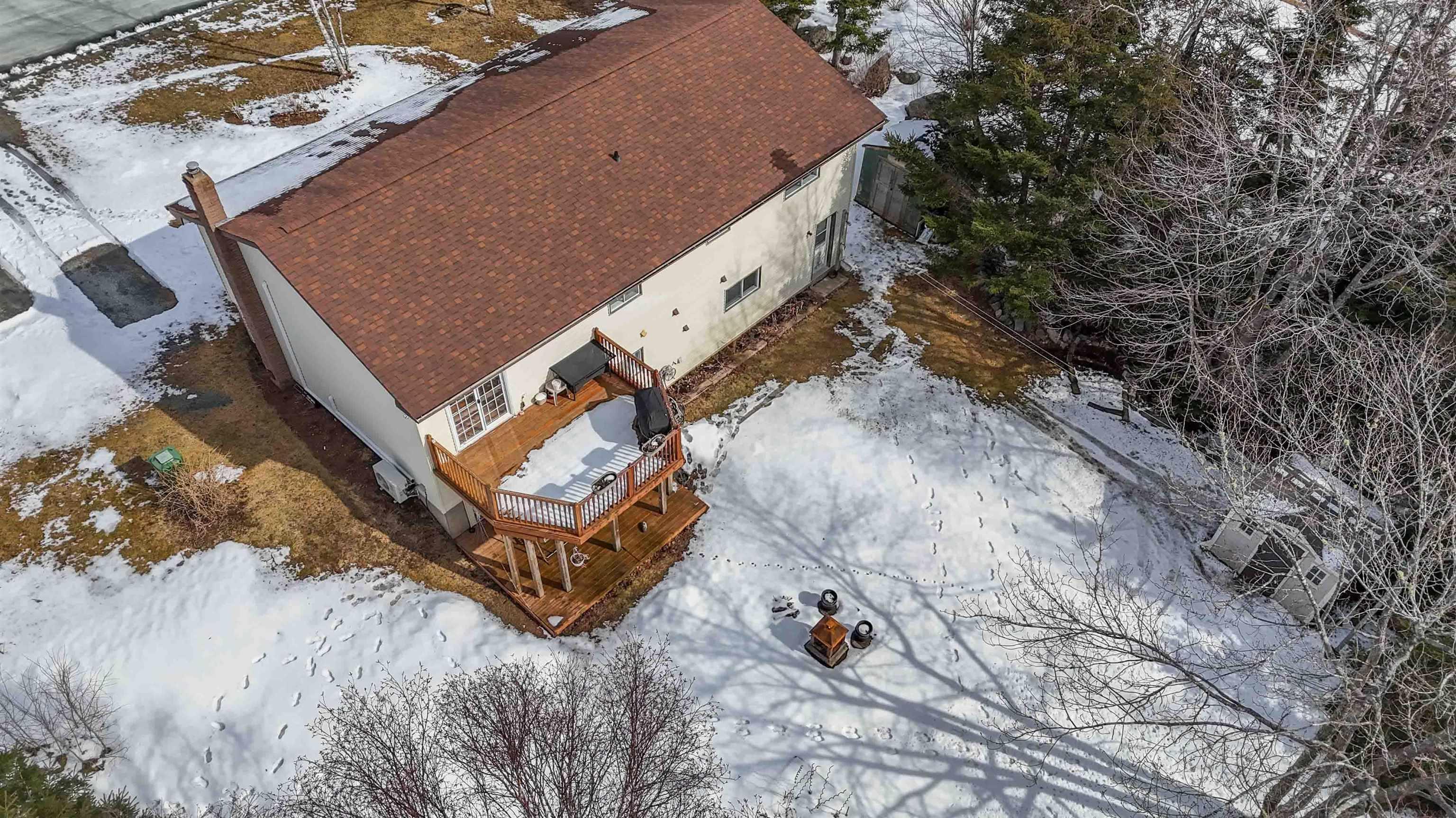 $550,000.00: 110 Hebb Drive, Lawrencetown