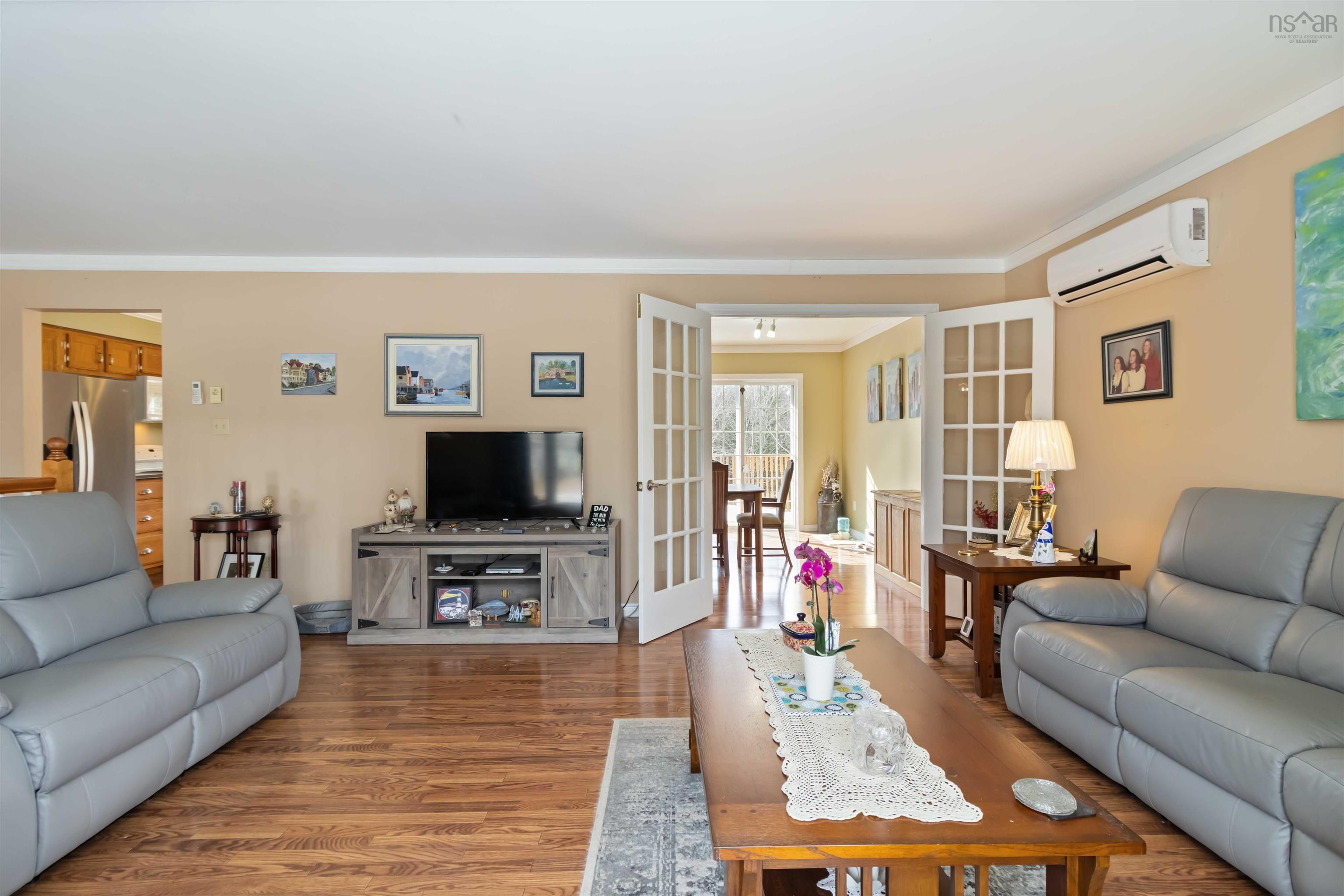 $550,000.00: 110 Hebb Drive, Lawrencetown