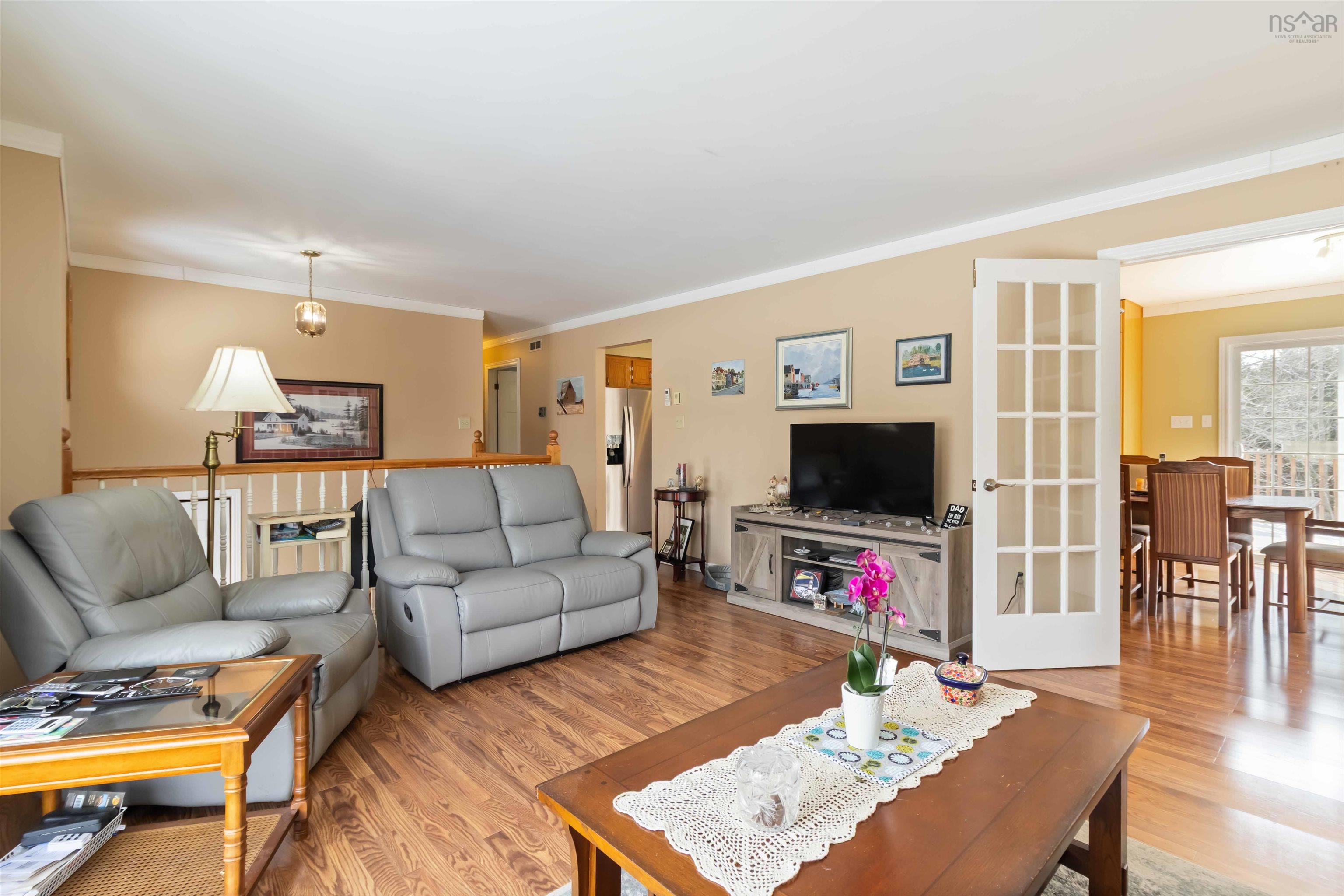 $550,000.00: 110 Hebb Drive, Lawrencetown