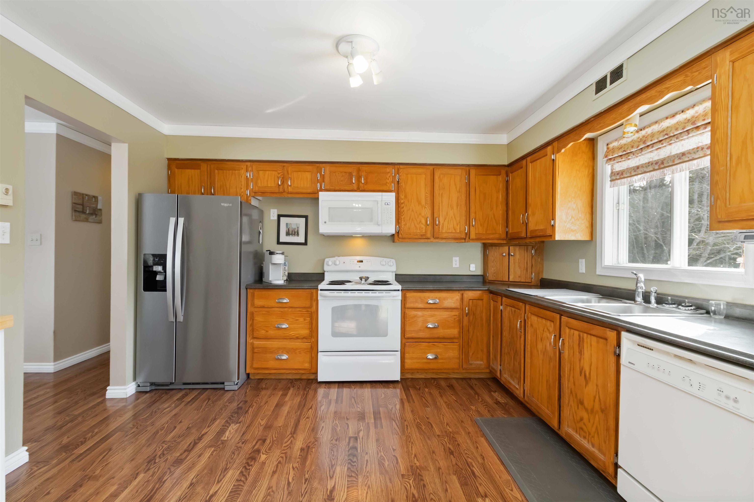 $550,000.00: 110 Hebb Drive, Lawrencetown