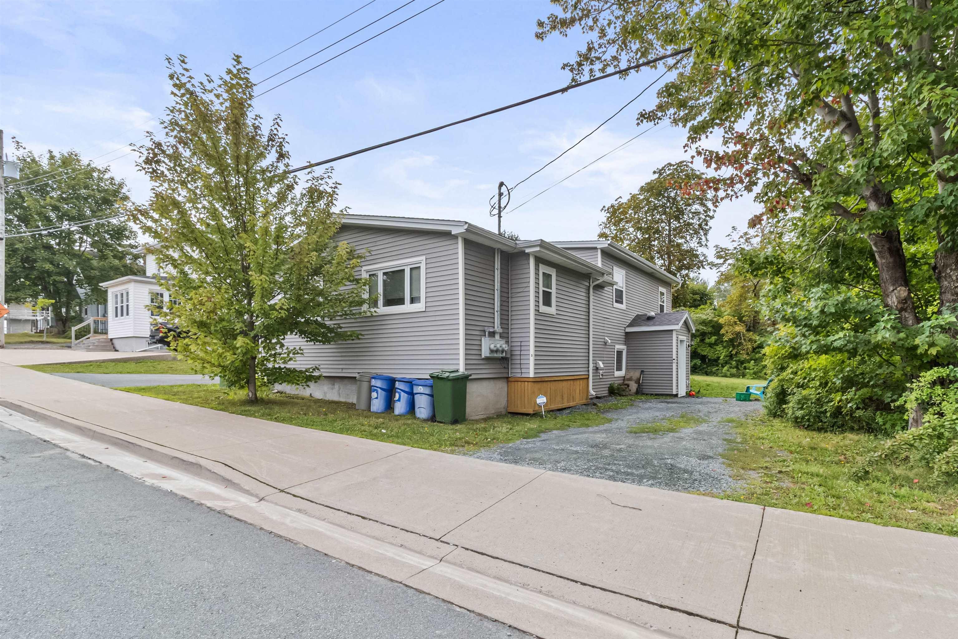 $715,000.00: 17 Chadwick Street, Dartmouth
