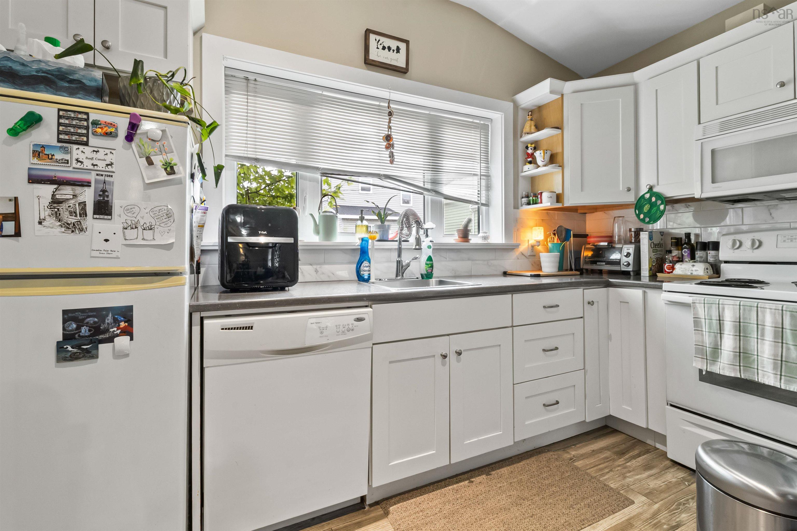 $715,000.00: 17 Chadwick Street, Dartmouth