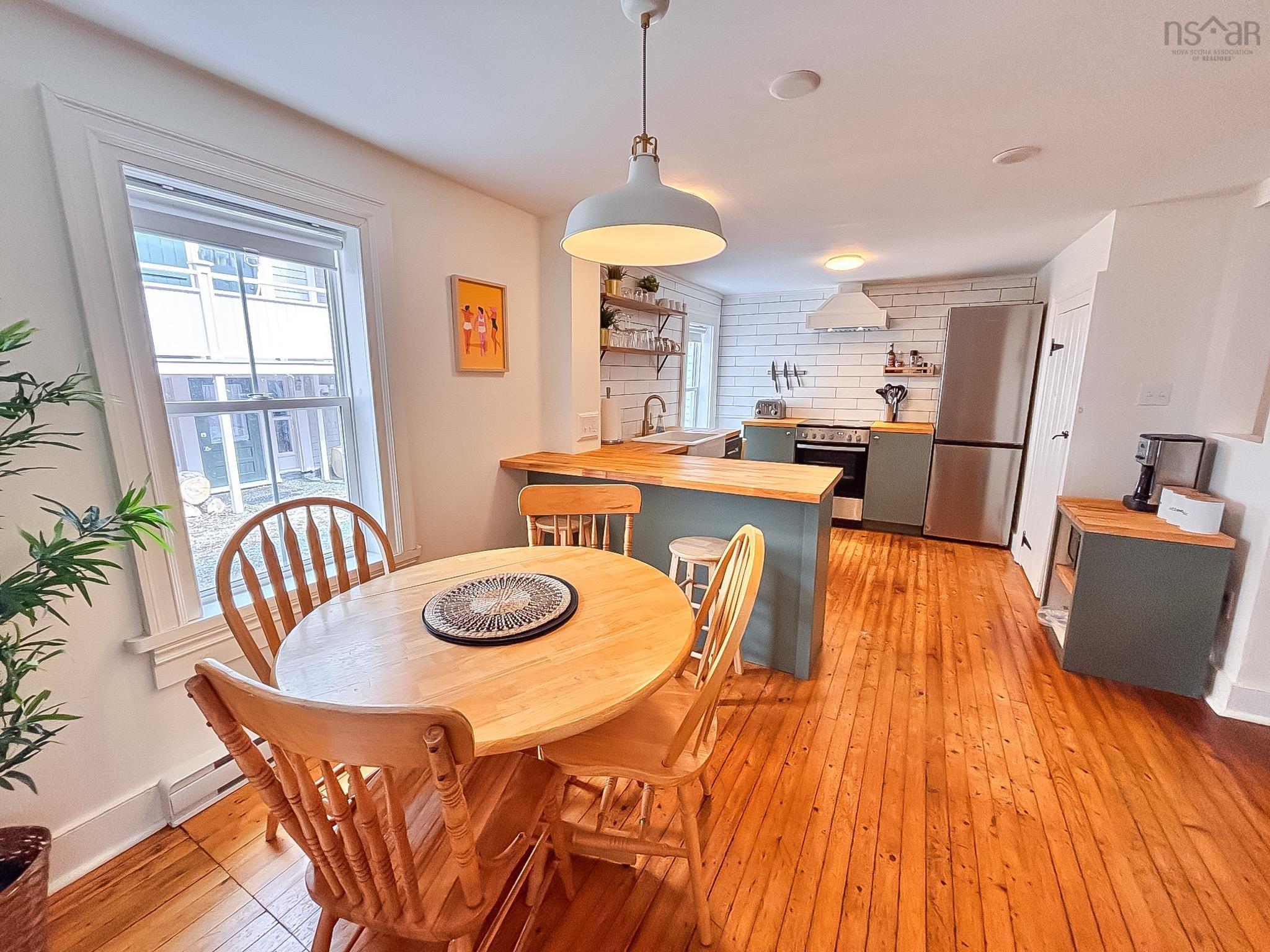 $499,900.00: 9 Prince Street, Lunenburg