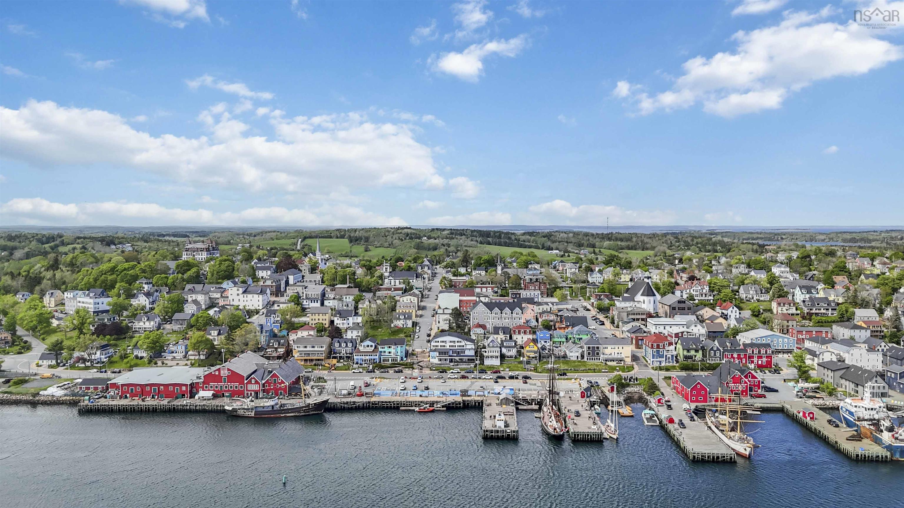 $499,900.00: 9 Prince Street, Lunenburg