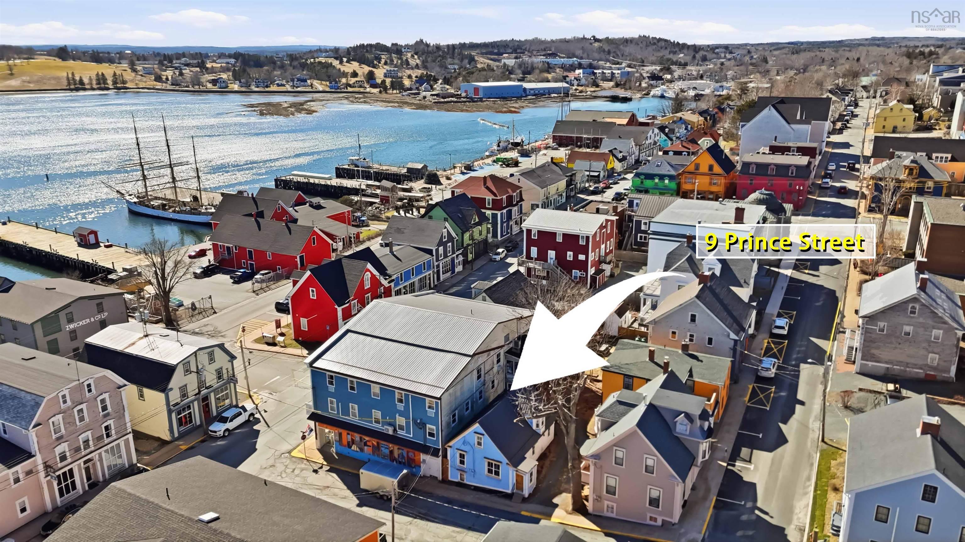 $499,900.00: 9 Prince Street, Lunenburg