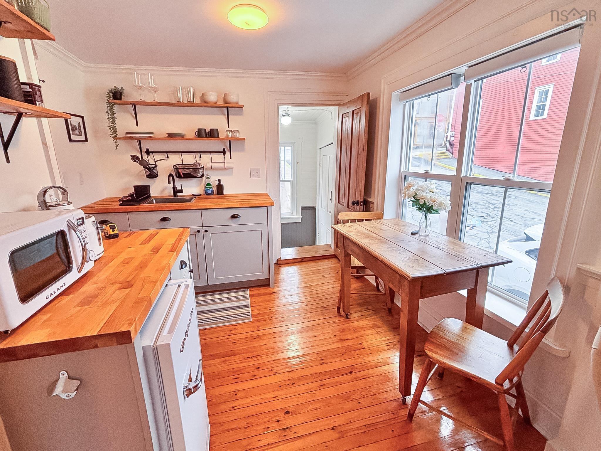 $499,900.00: 9 Prince Street, Lunenburg