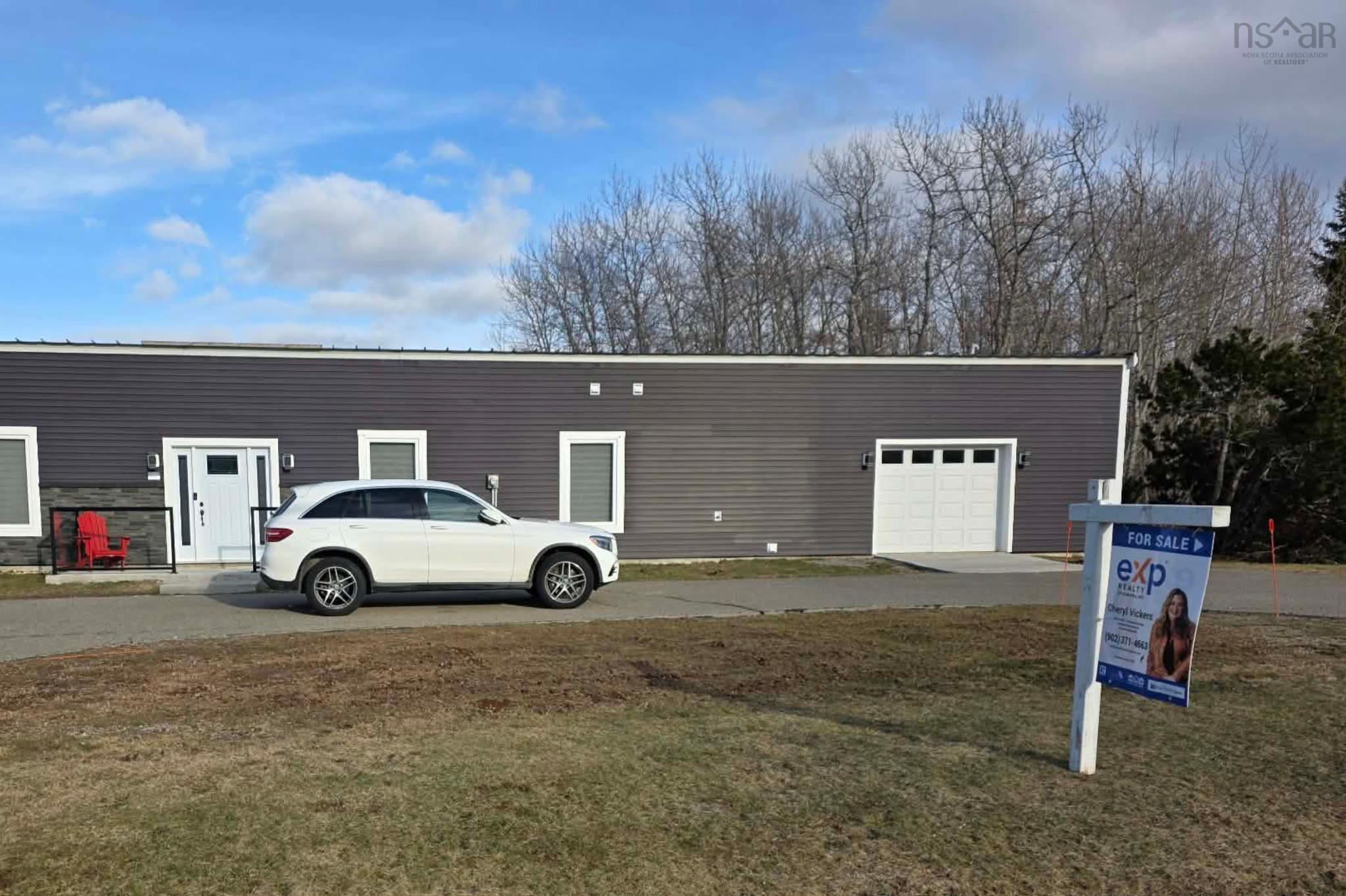 $649,000.00: 1526 Keltic Drive, Leitches Creek