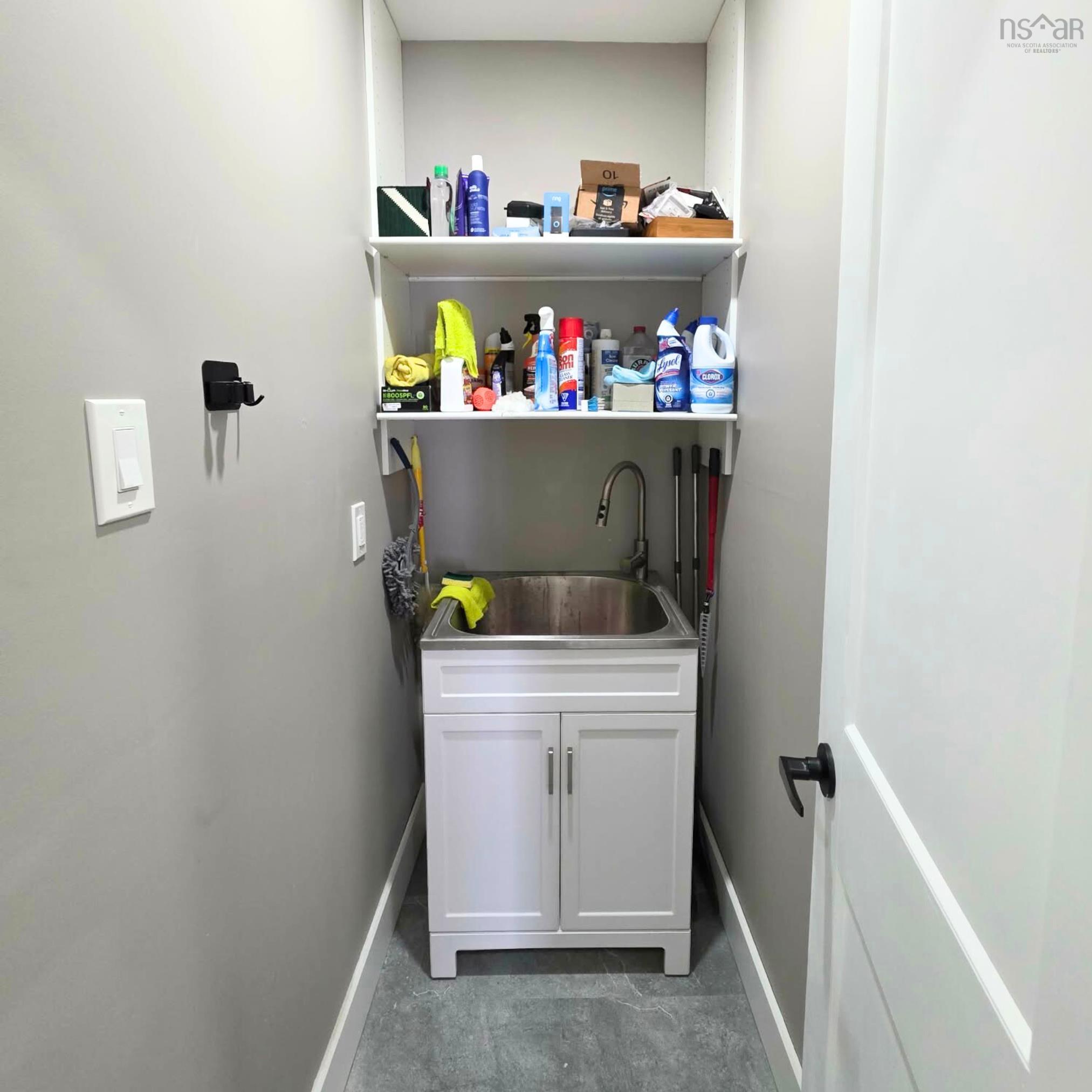 $649,000.00: 1526 Keltic Drive, Leitches Creek