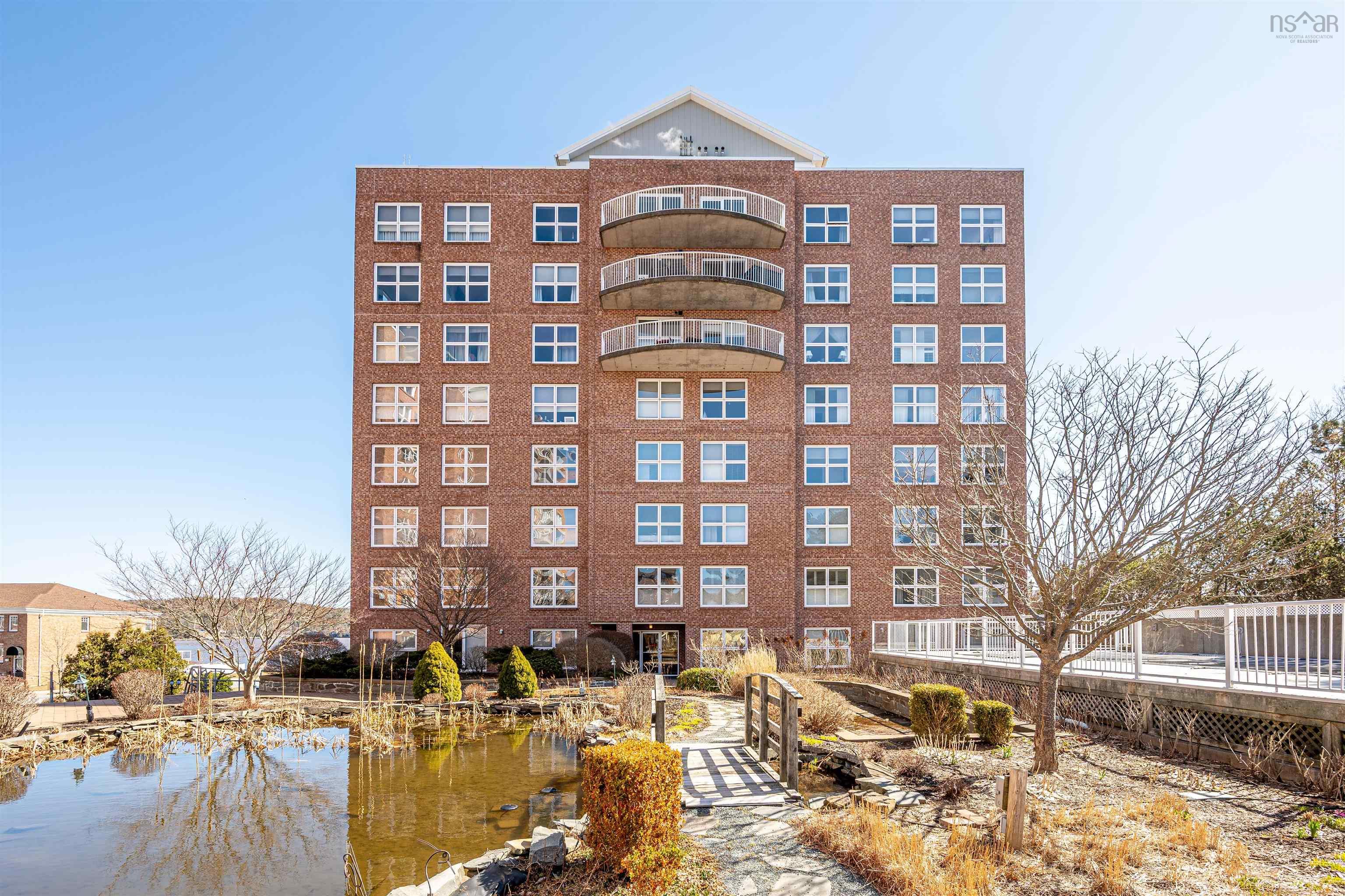 $635,000.00: 403 99 Waterfront Drive, Bedford