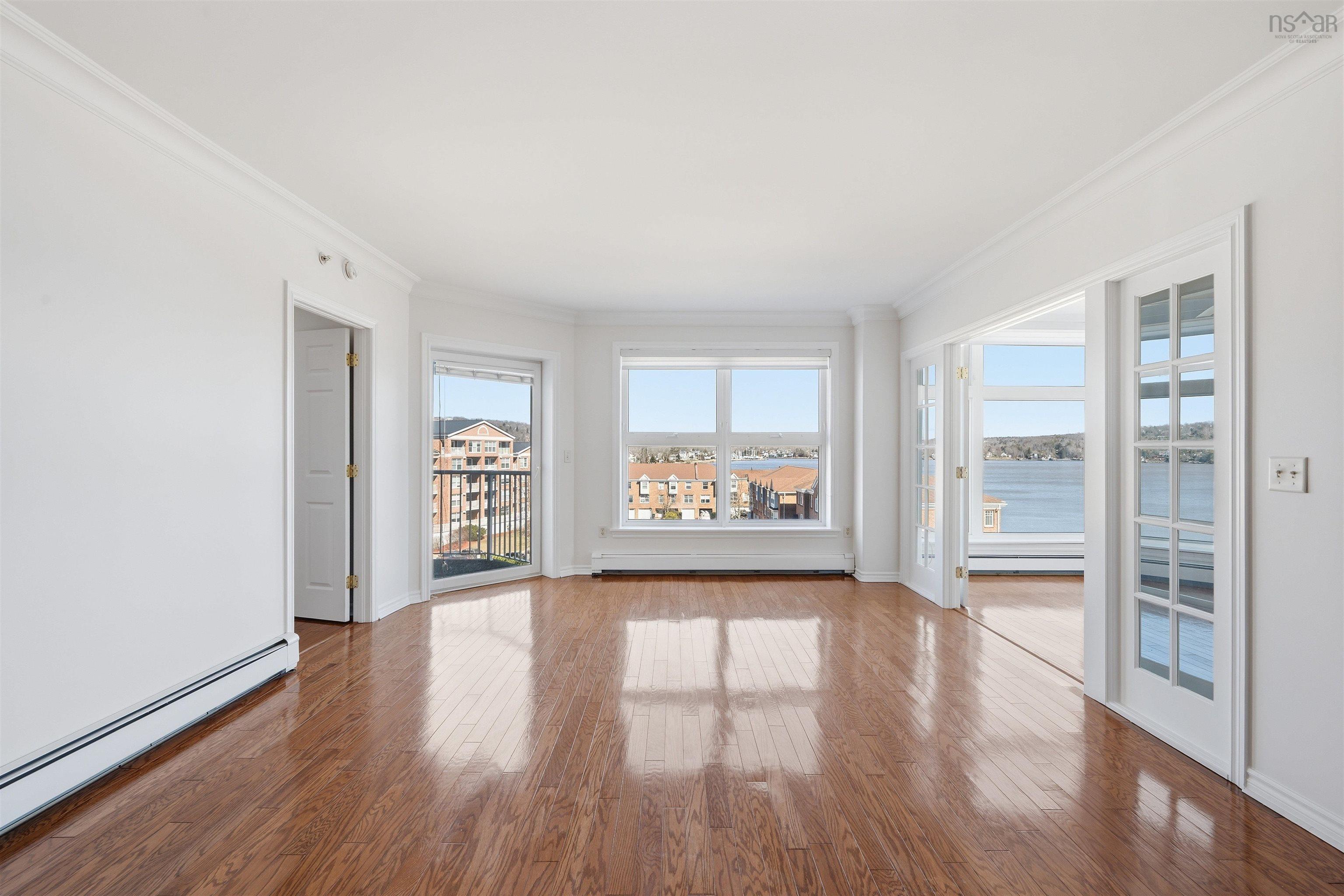 $635,000.00: 403 99 Waterfront Drive, Bedford