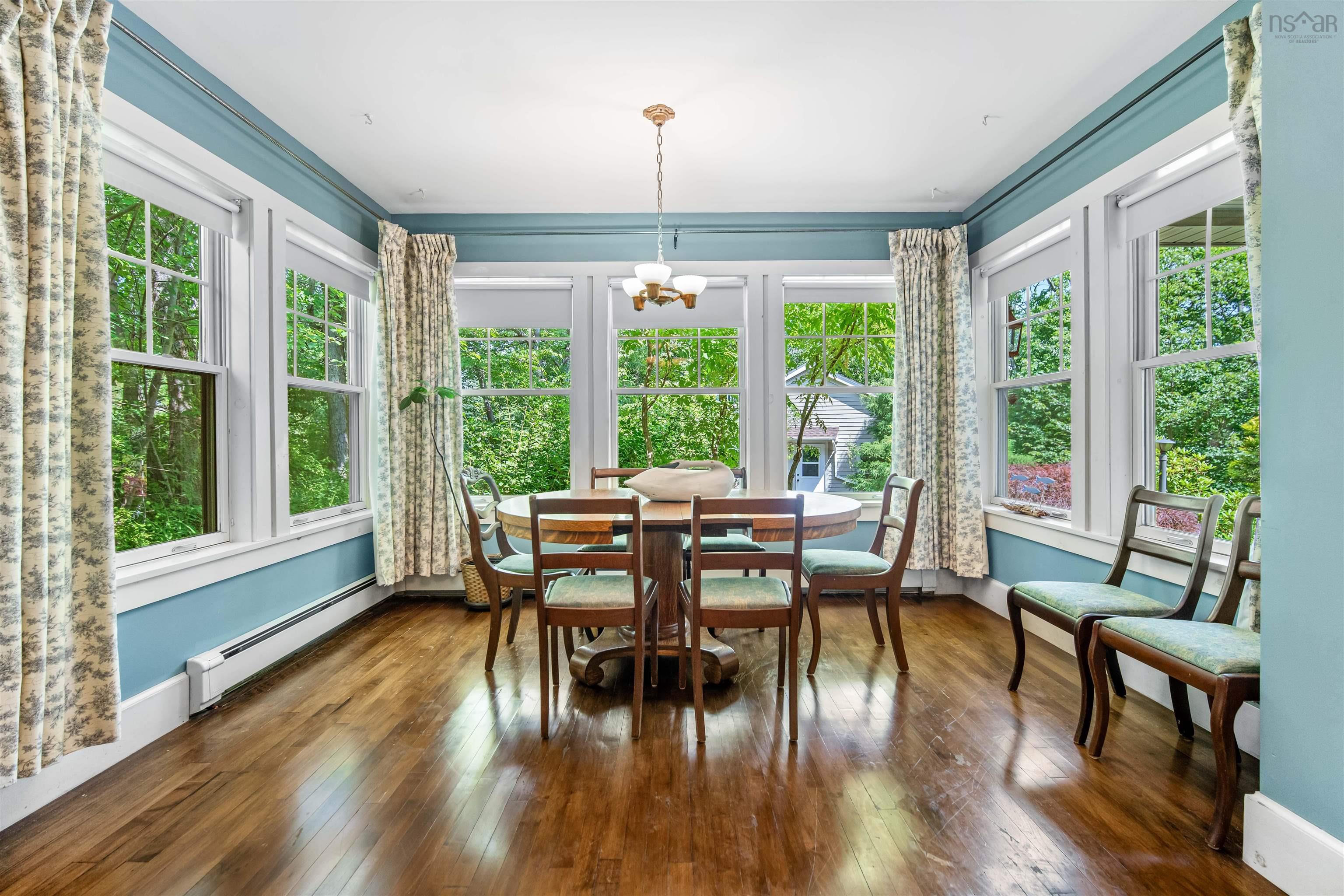 $945,000.00: 24 Hamshaw Drive, Halifax