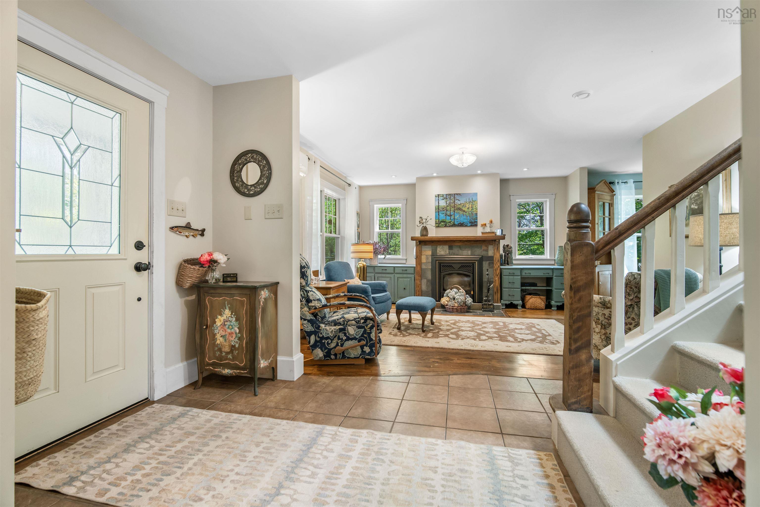 $945,000.00: 24 Hamshaw Drive, Halifax