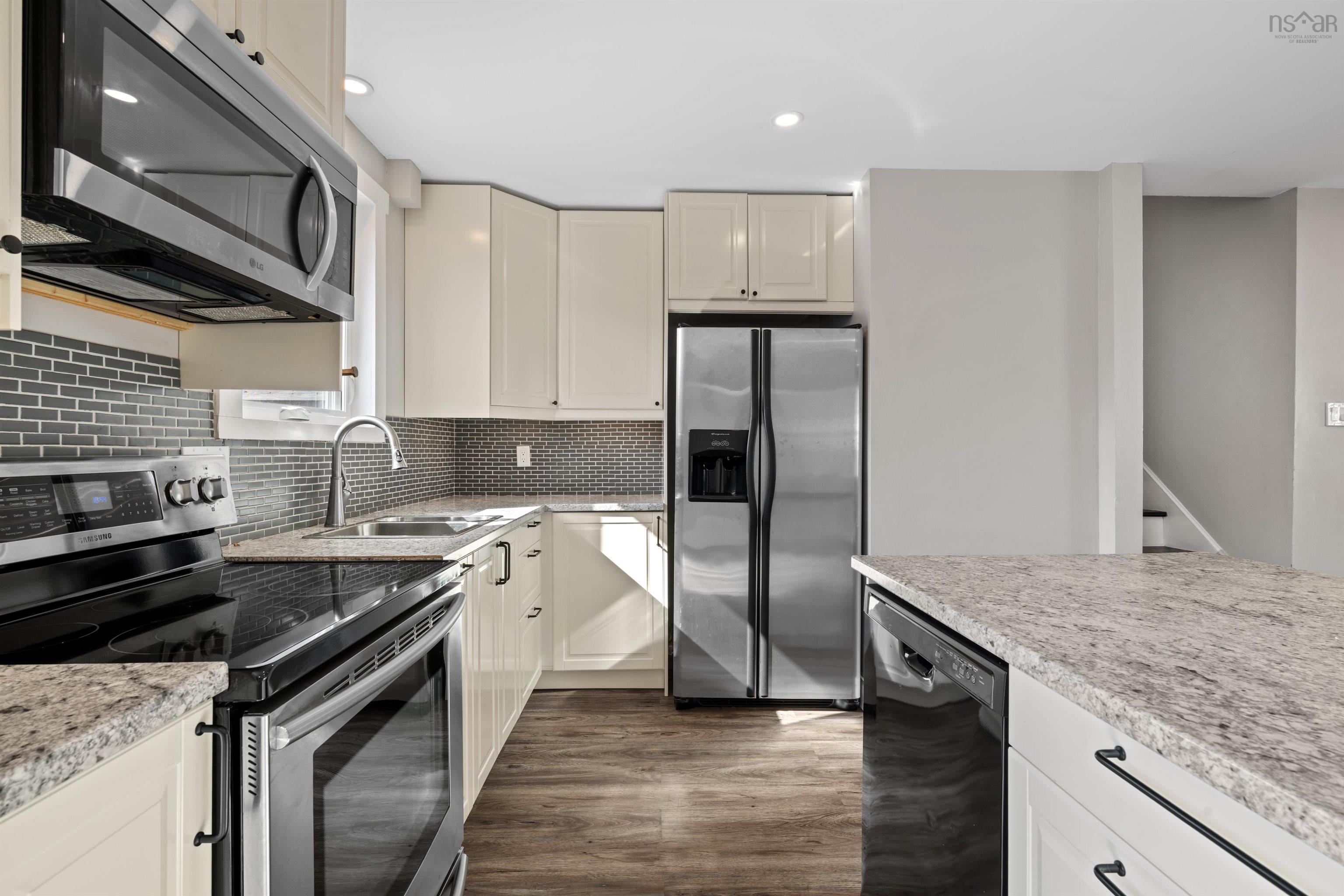 $595,000.00: 2 Delmac Court, Dartmouth