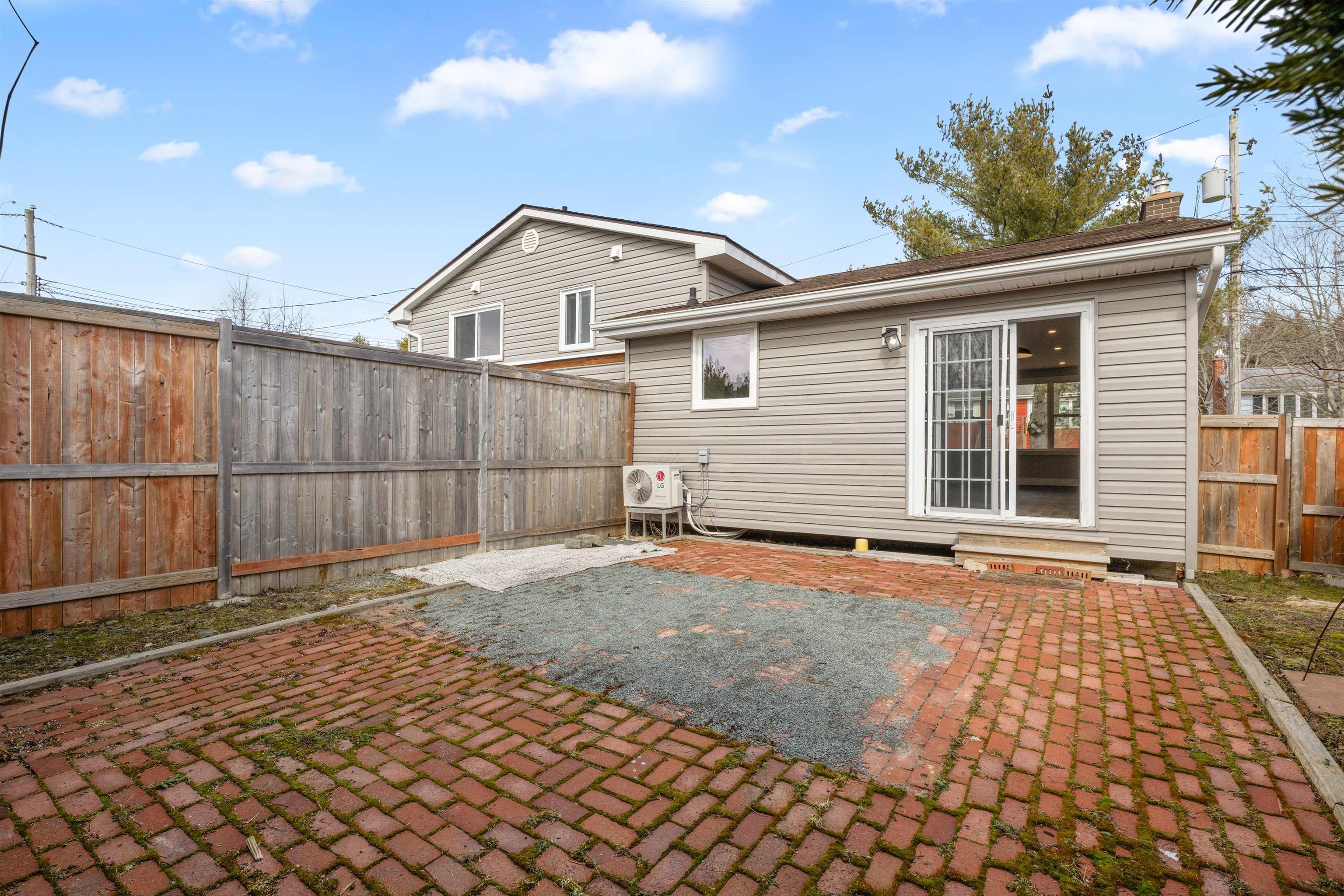 $595,000.00: 2 Delmac Court, Dartmouth