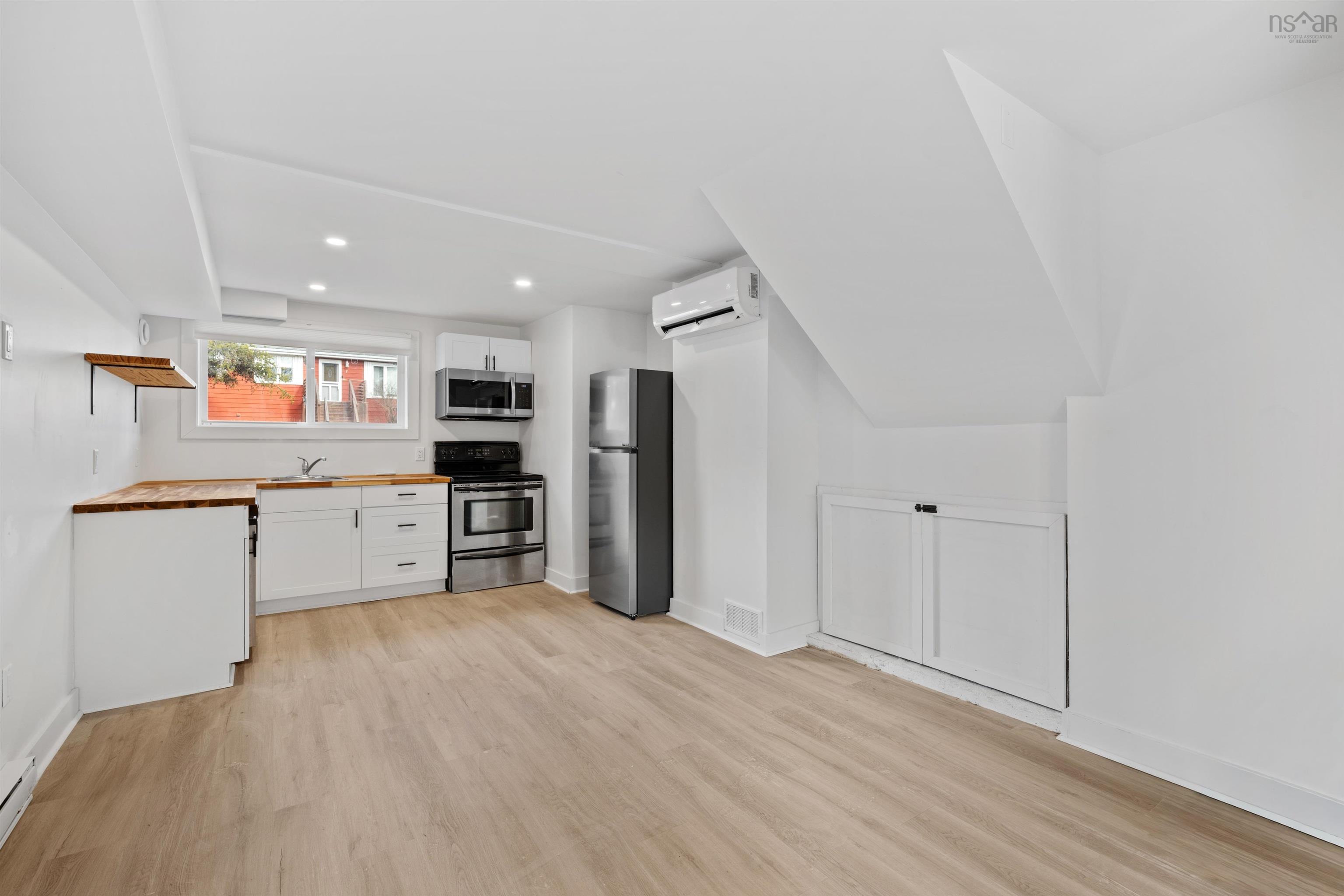 $595,000.00: 2 Delmac Court, Dartmouth