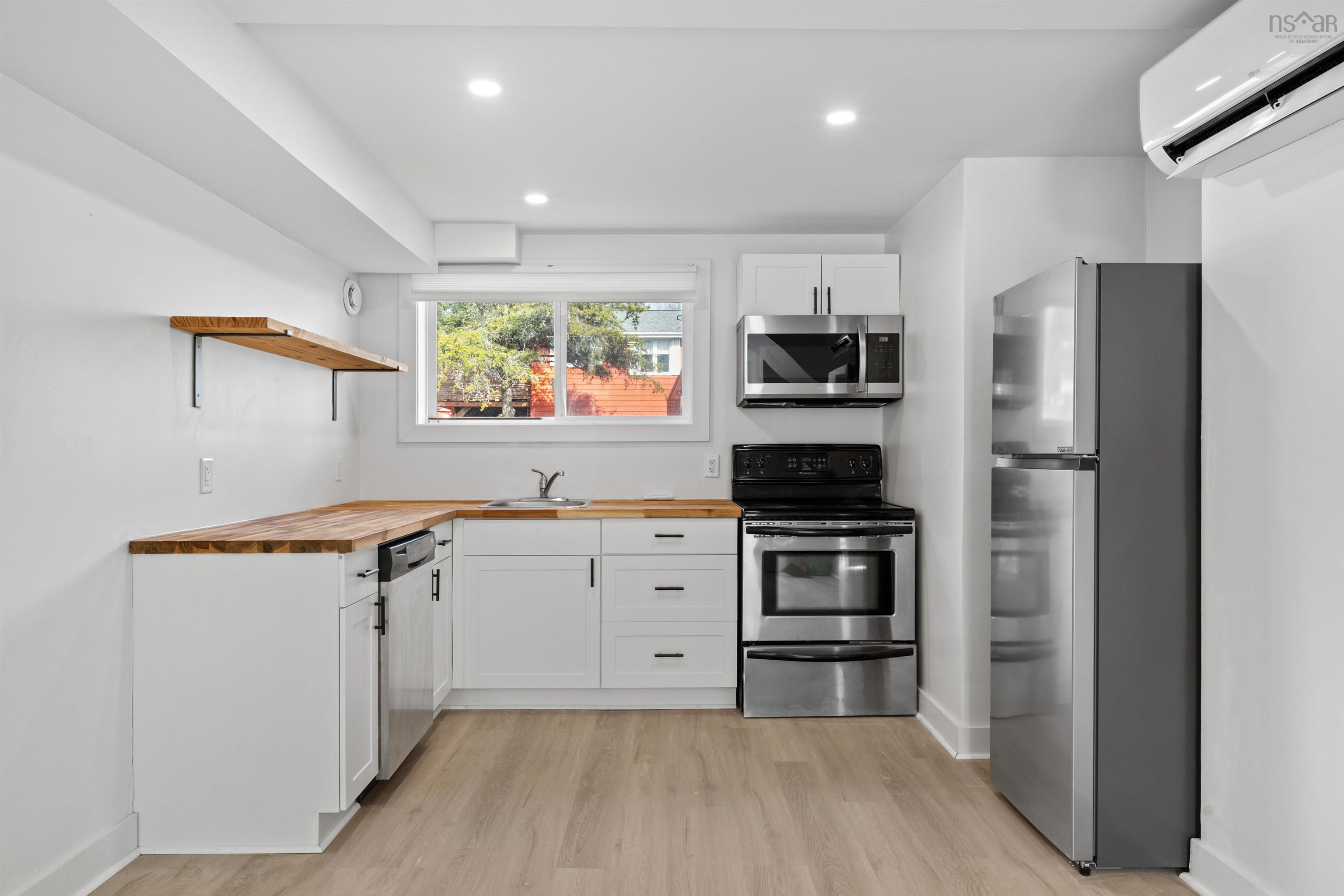 $595,000.00: 2 Delmac Court, Dartmouth