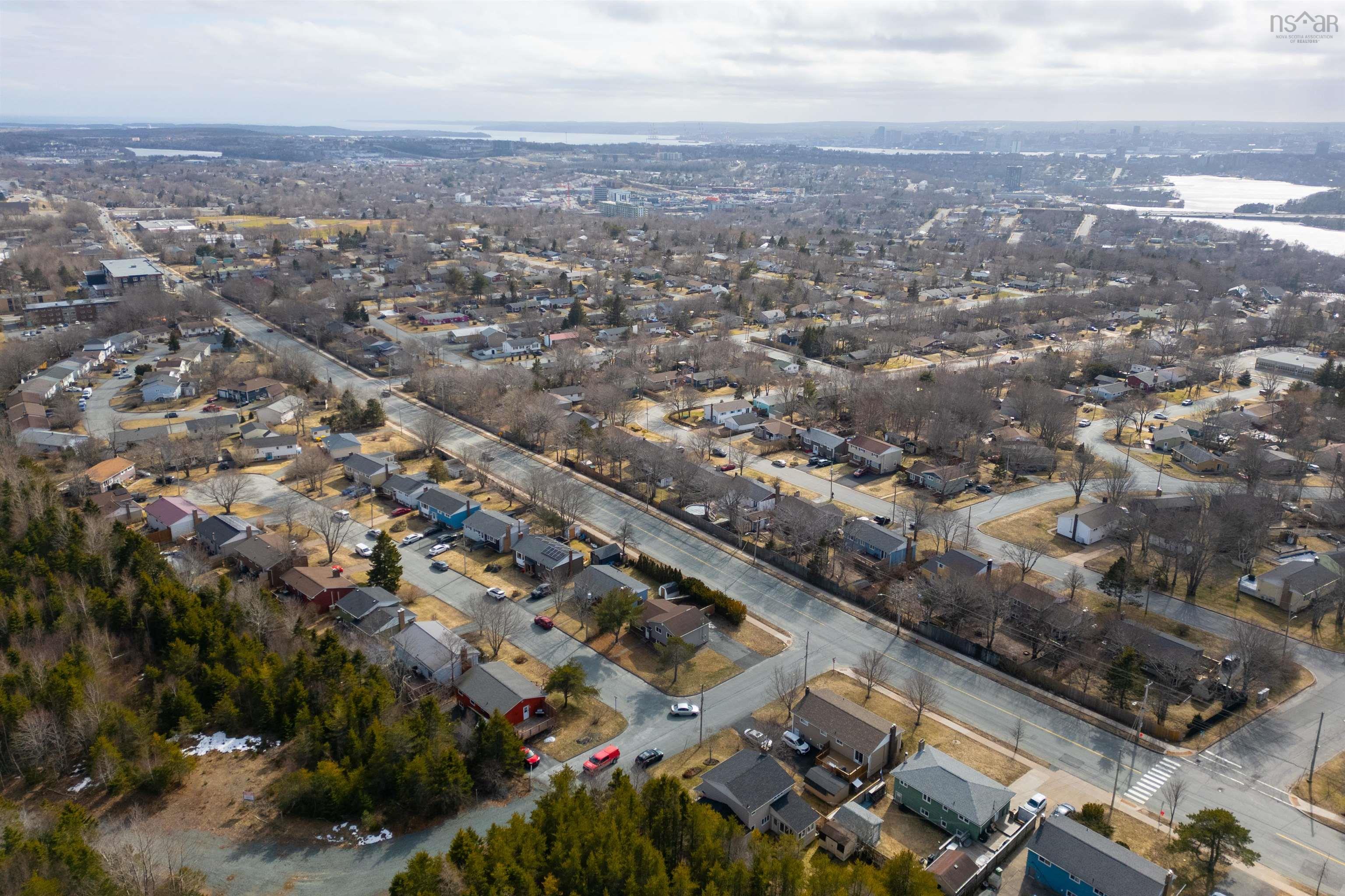 $595,000.00: 2 Delmac Court, Dartmouth