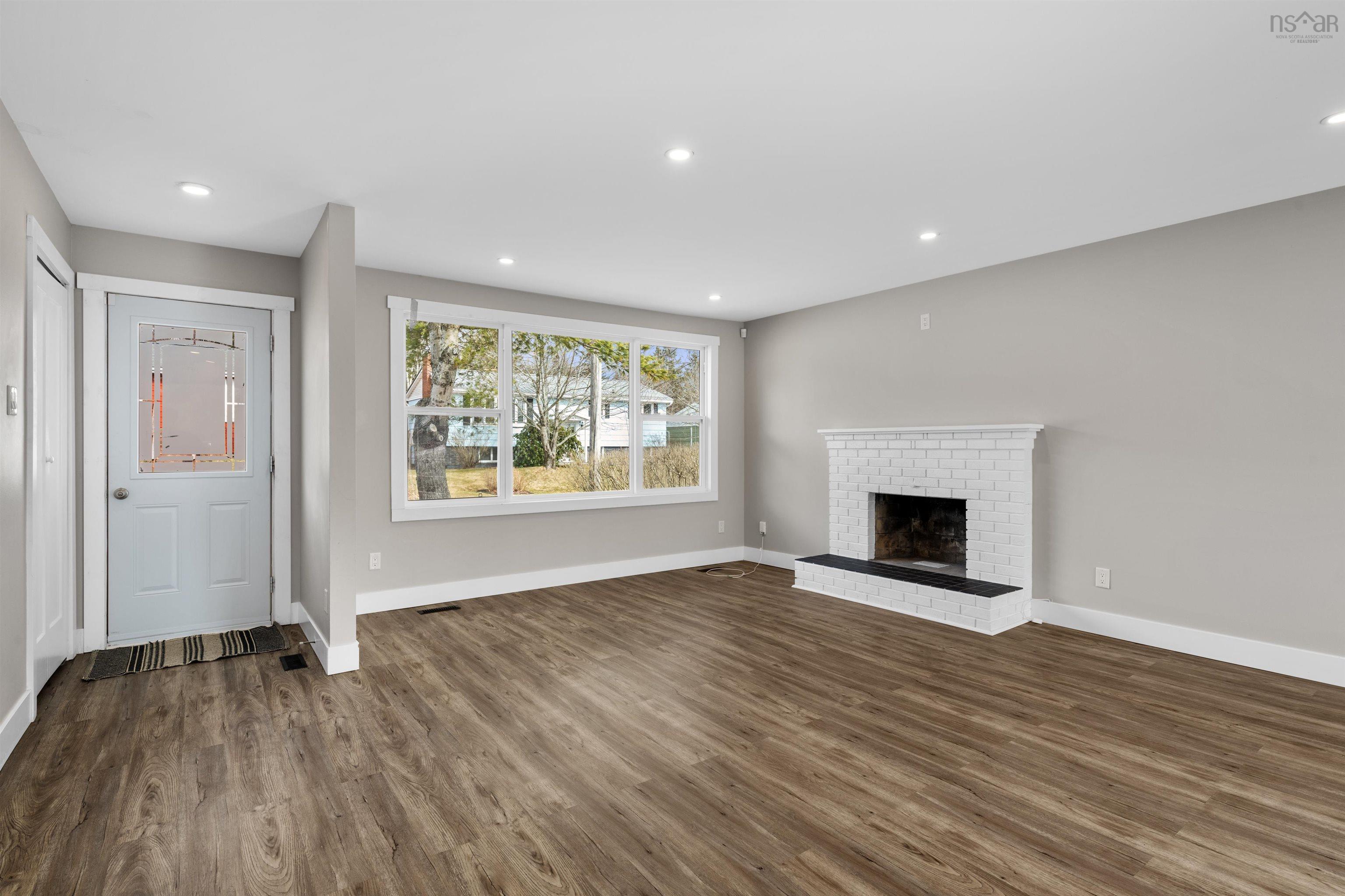 $595,000.00: 2 Delmac Court, Dartmouth