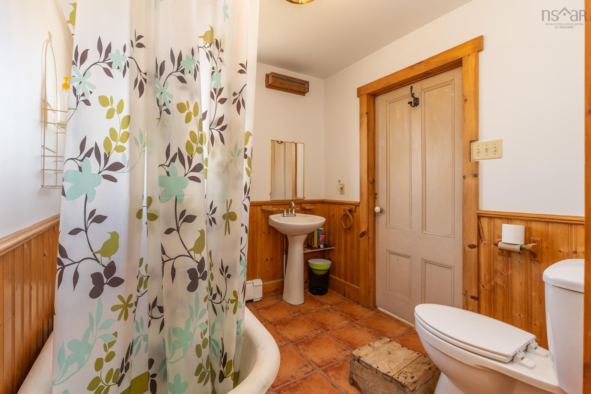 $349,900.00: 4607 Highway 340 Highway, Carleton