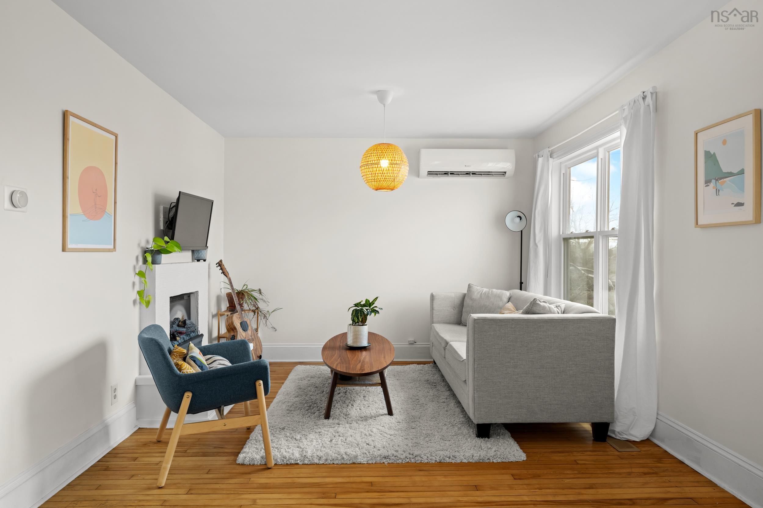 $435,000.00: 3 Chestnut Lane, Dartmouth