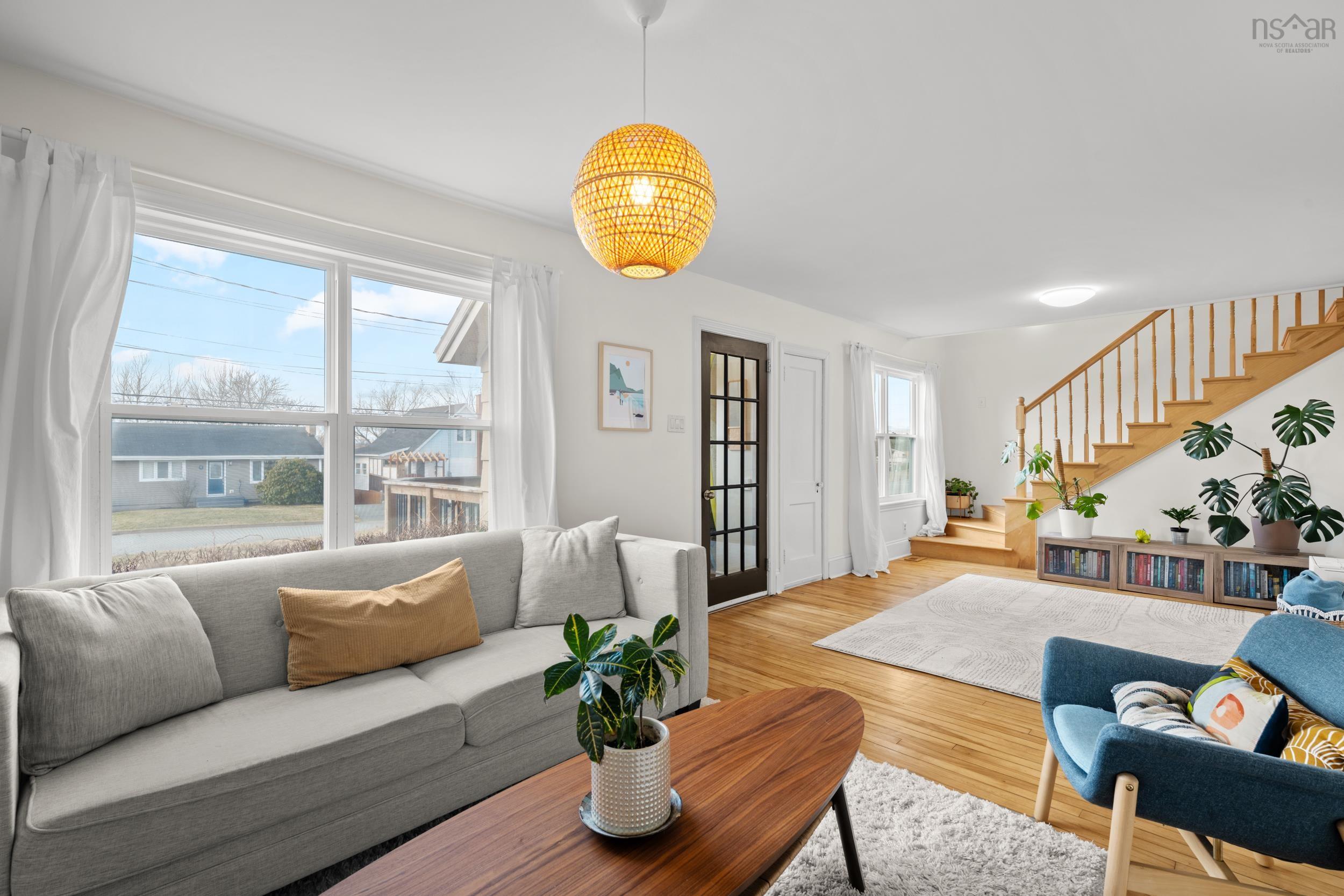 $435,000.00: 3 Chestnut Lane, Dartmouth