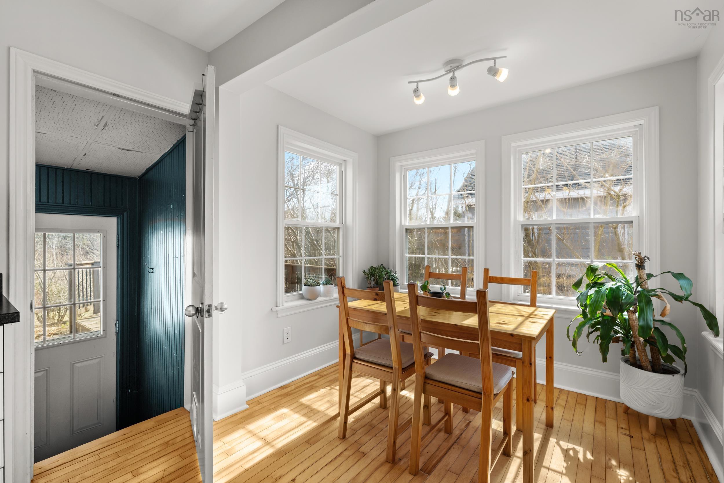 $435,000.00: 3 Chestnut Lane, Dartmouth