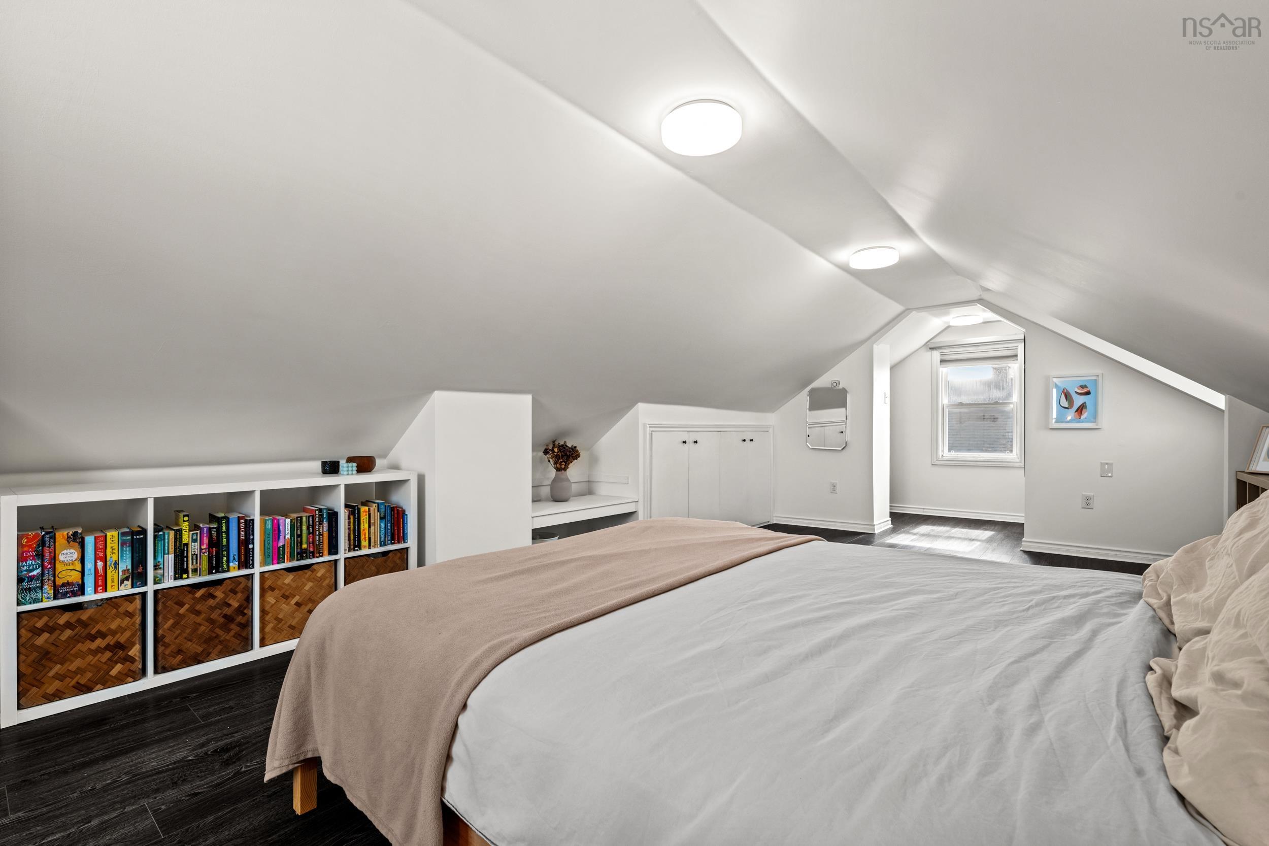 $435,000.00: 3 Chestnut Lane, Dartmouth