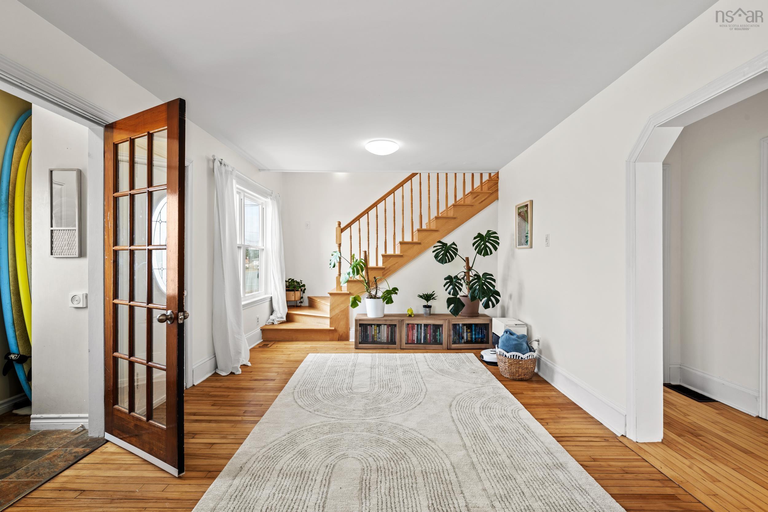 $435,000.00: 3 Chestnut Lane, Dartmouth