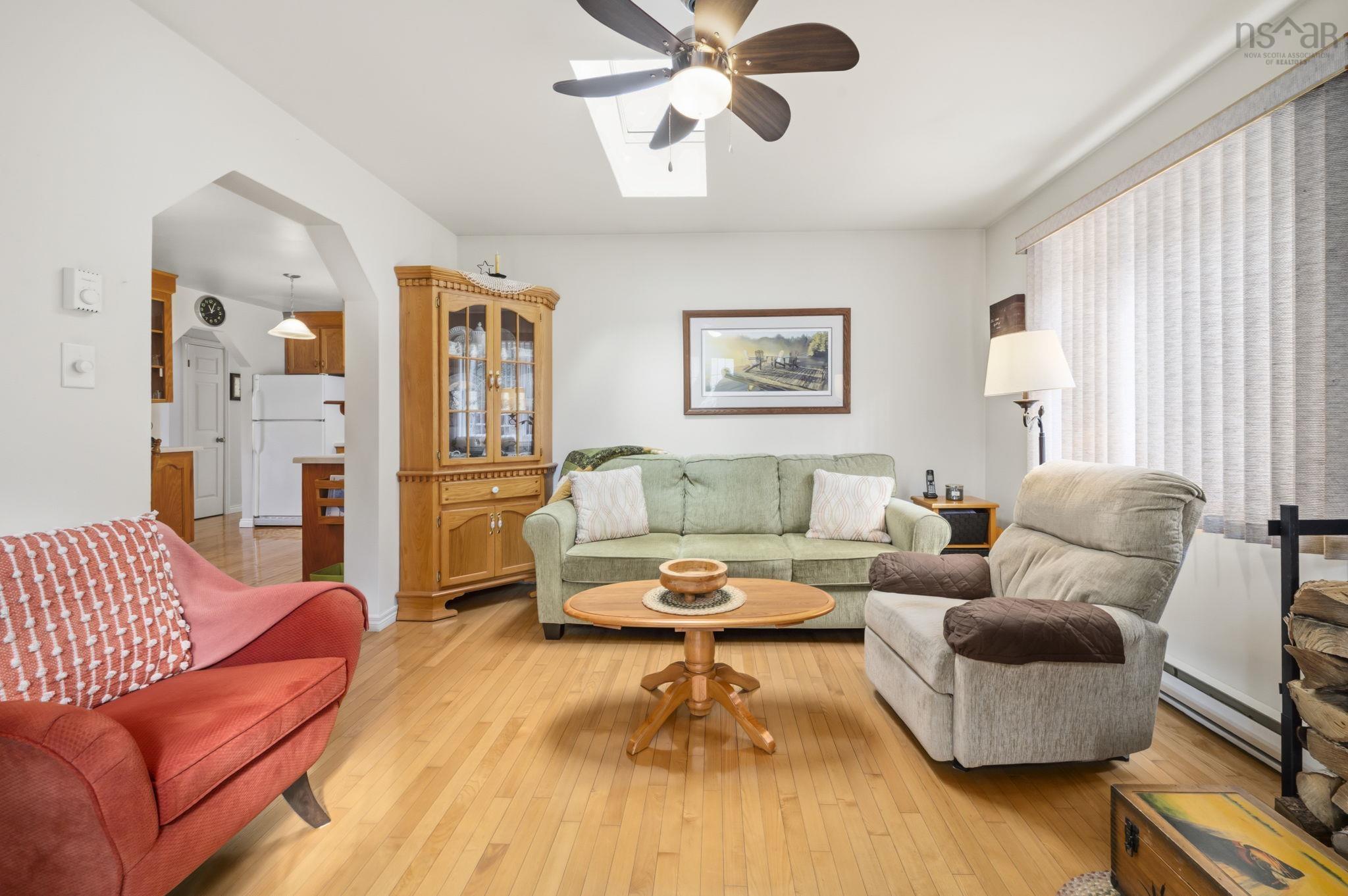 $399,900.00: 59 Charlie Lane, Pine Grove