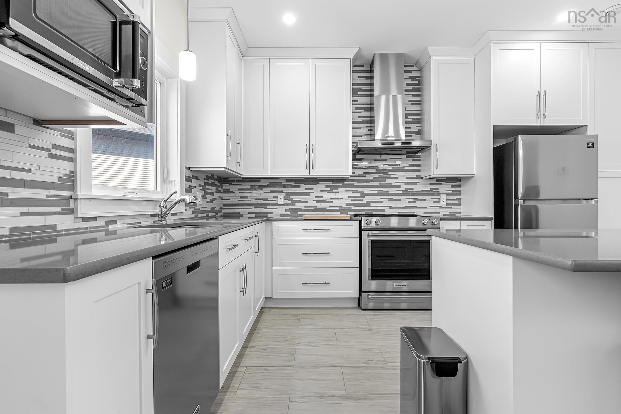 $739,900.00: 84 Eliza Ritchie Crescent, Bedford