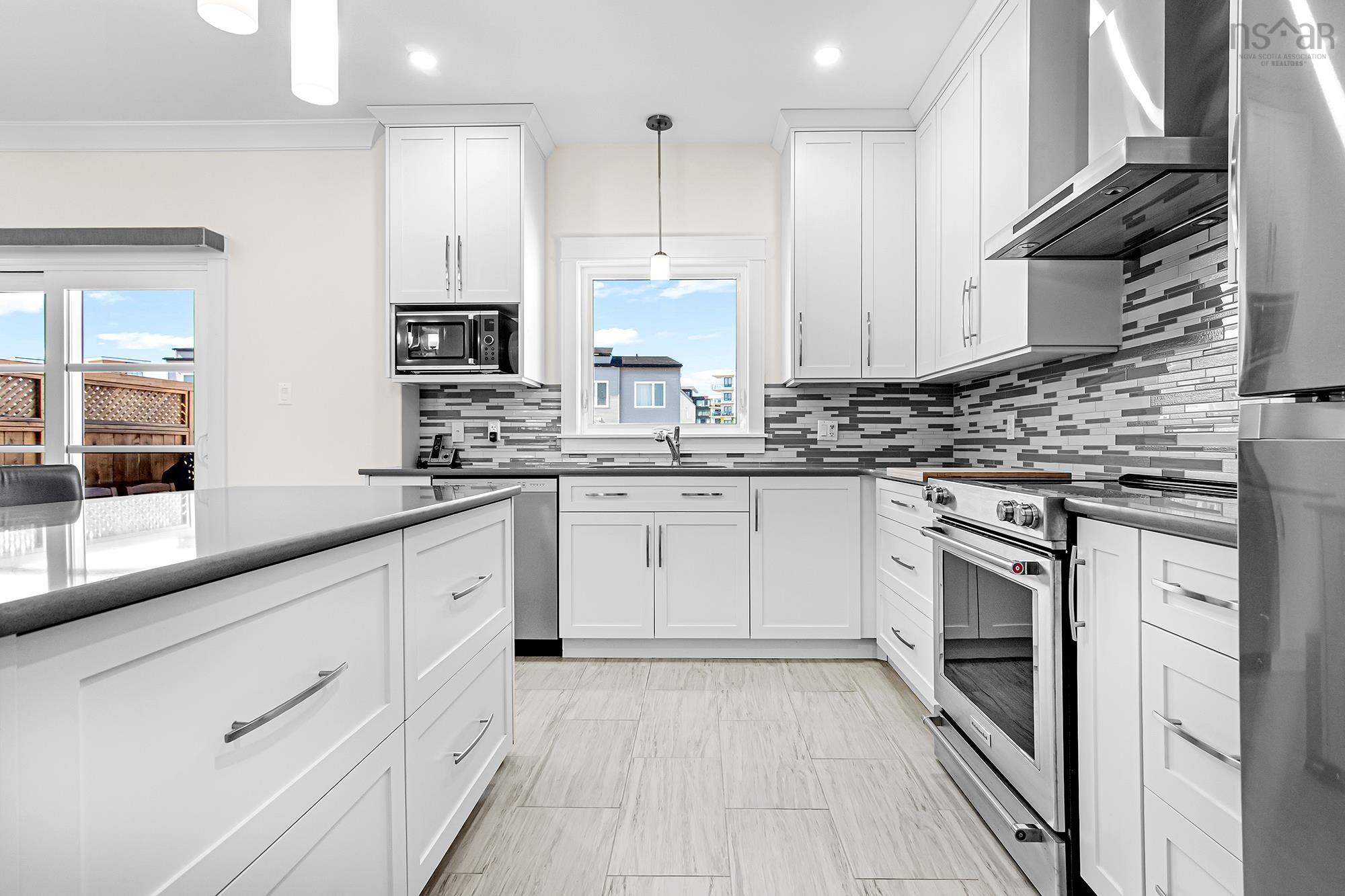 $739,900.00: 84 Eliza Ritchie Crescent, Bedford