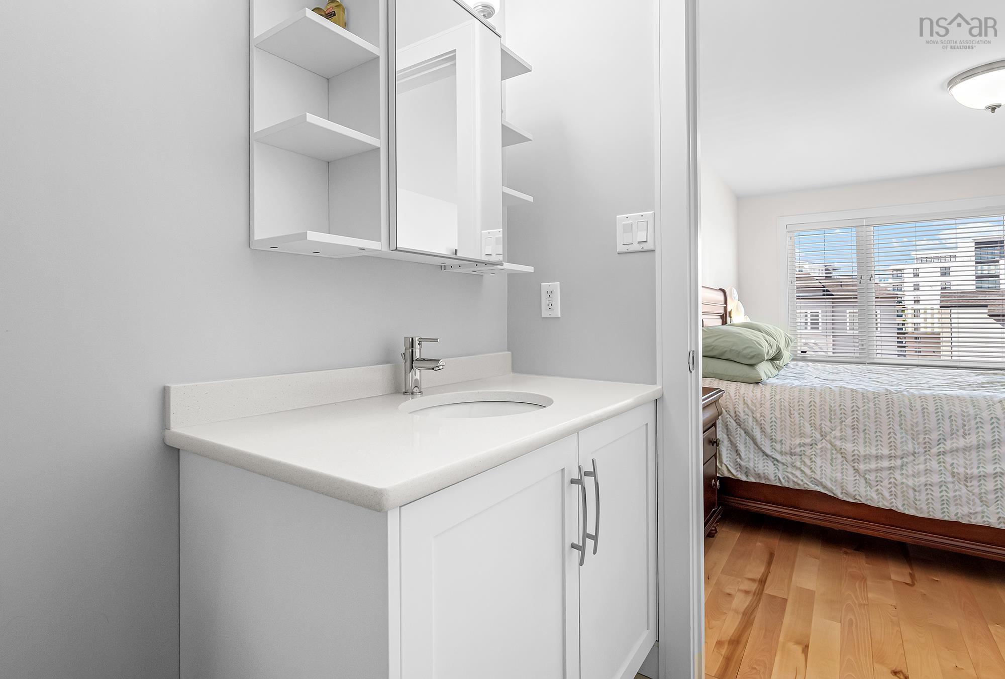 $739,900.00: 84 Eliza Ritchie Crescent, Bedford