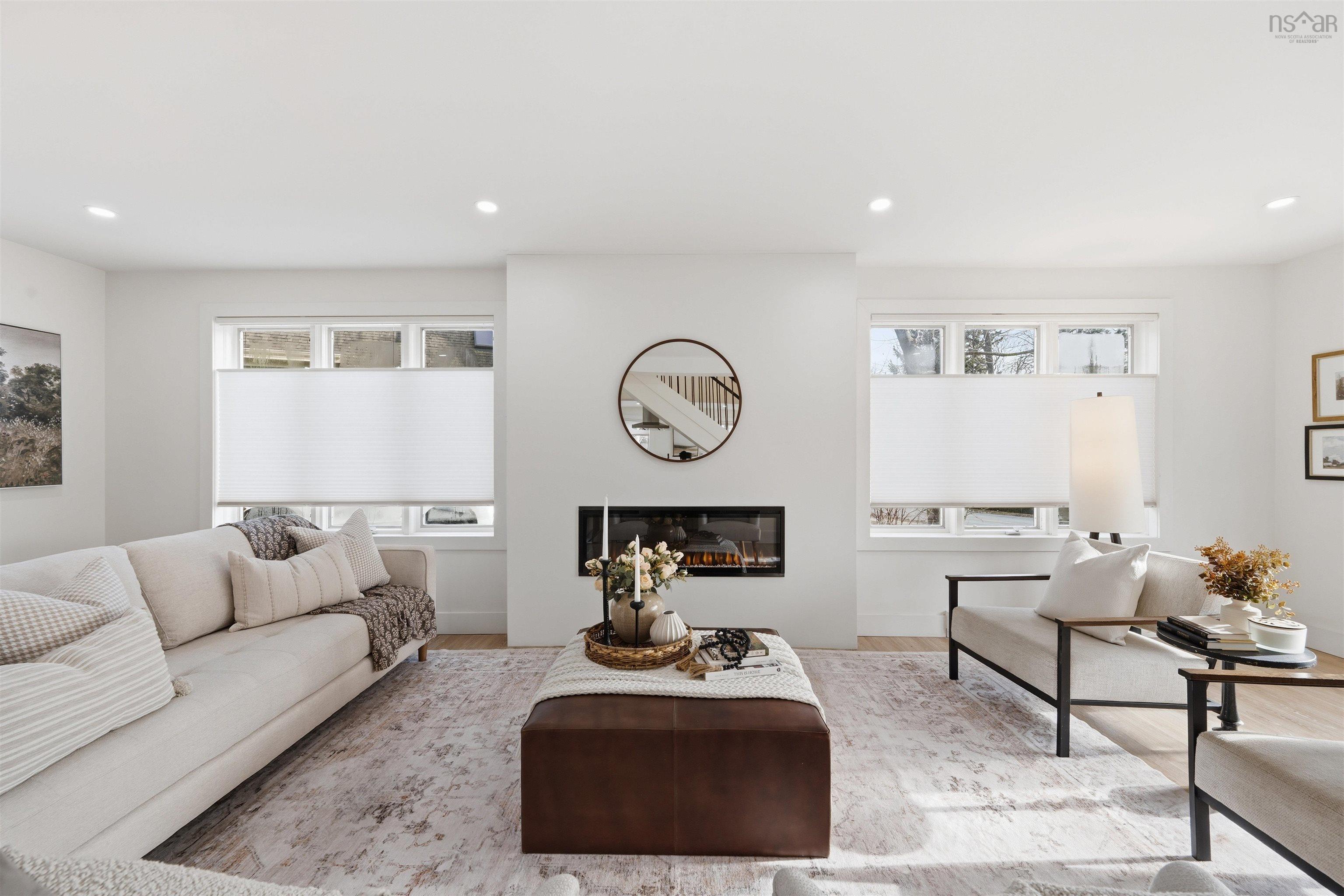 $982,000.00: 680 Shore Drive, Bedford