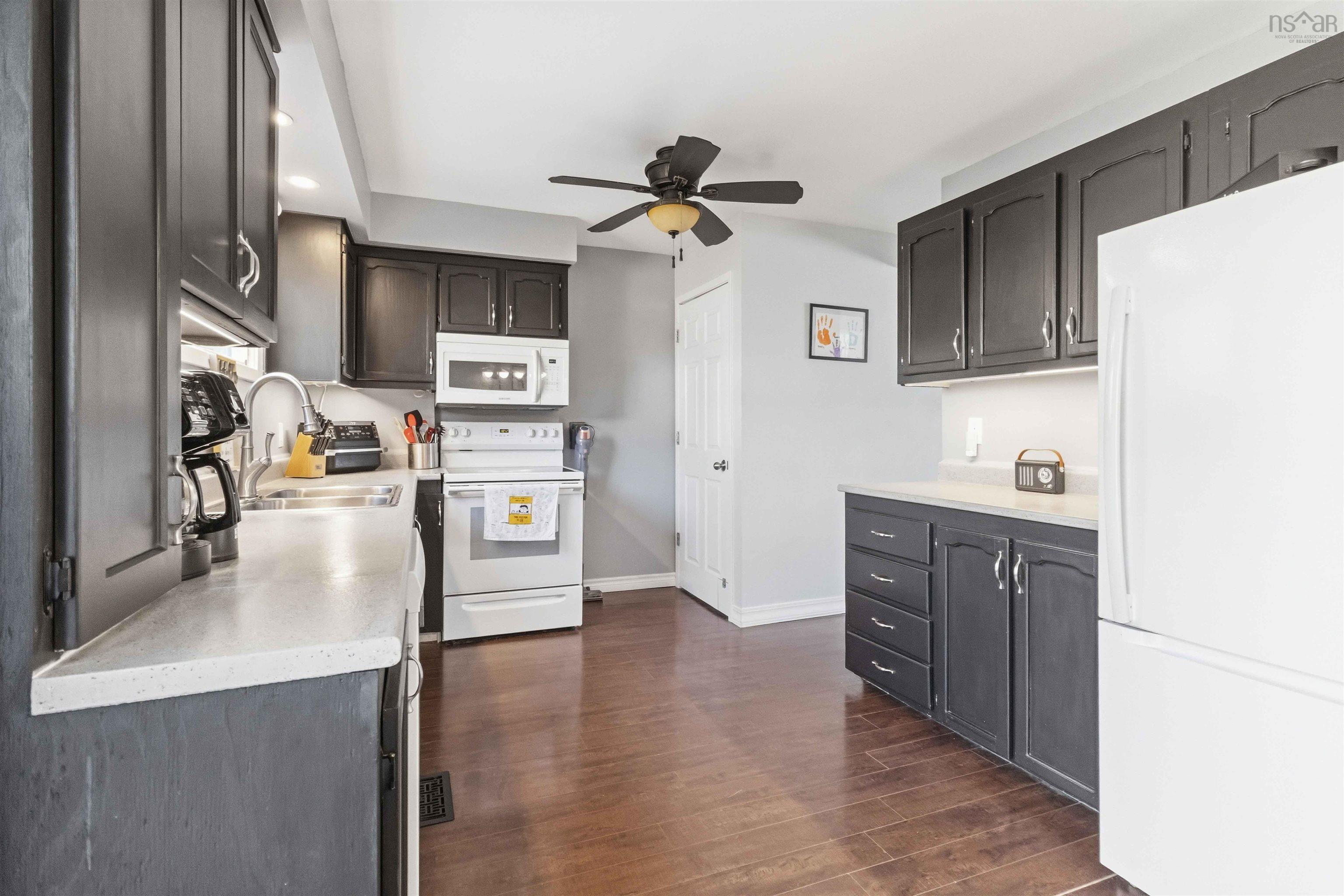 $389,900.00: 14 Matador Court, Lower Sackville