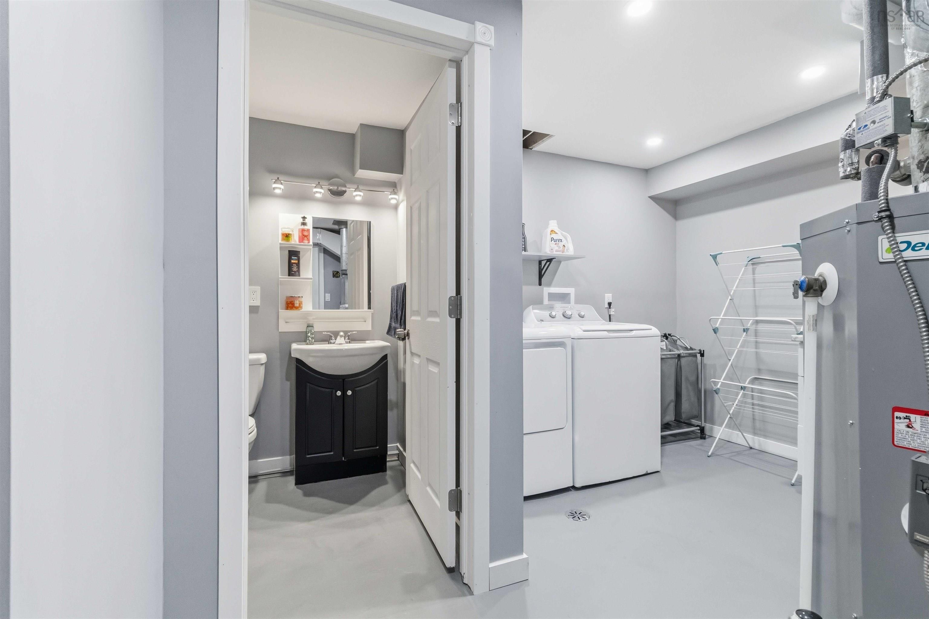 $389,900.00: 14 Matador Court, Lower Sackville