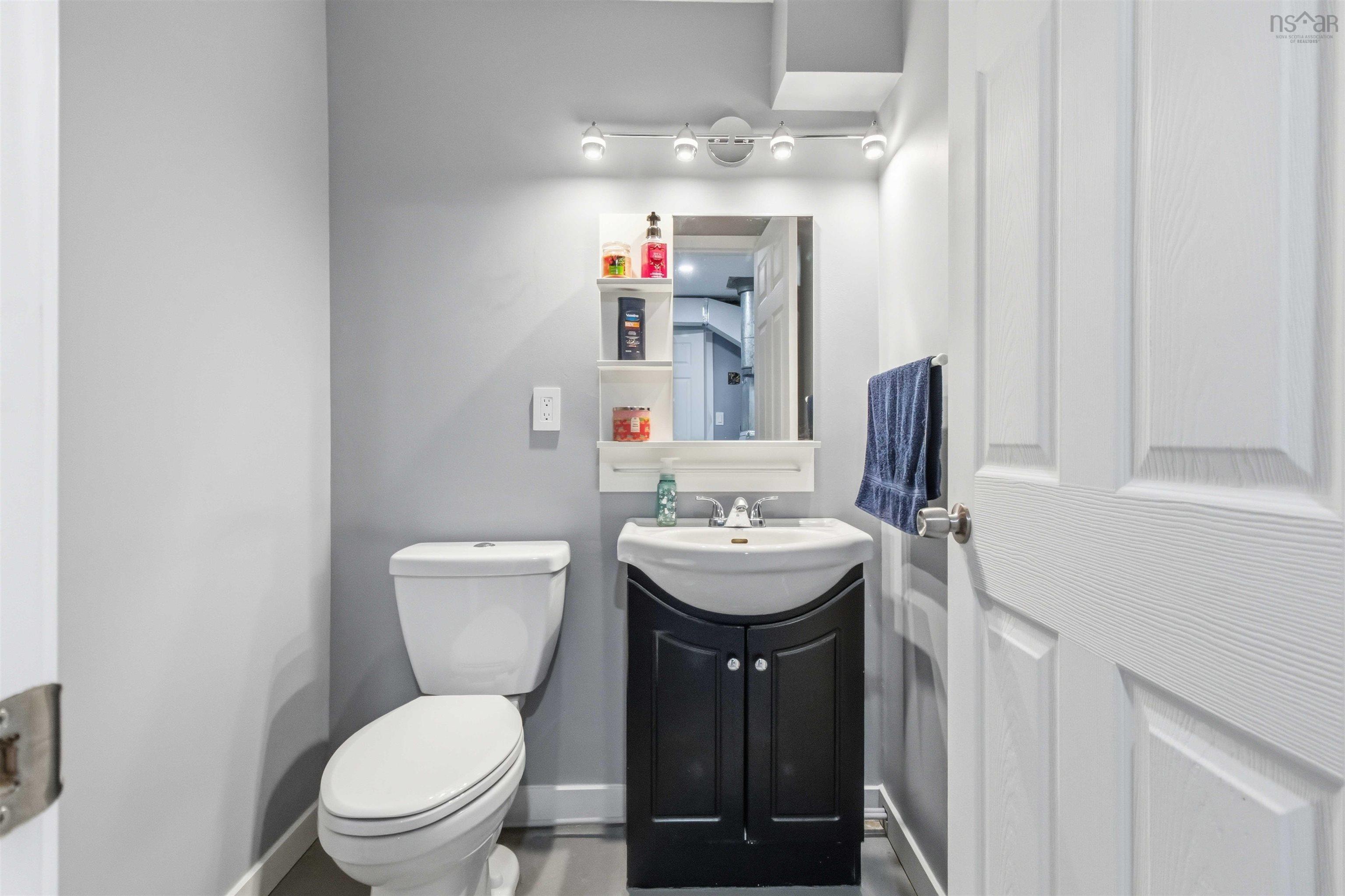 $389,900.00: 14 Matador Court, Lower Sackville