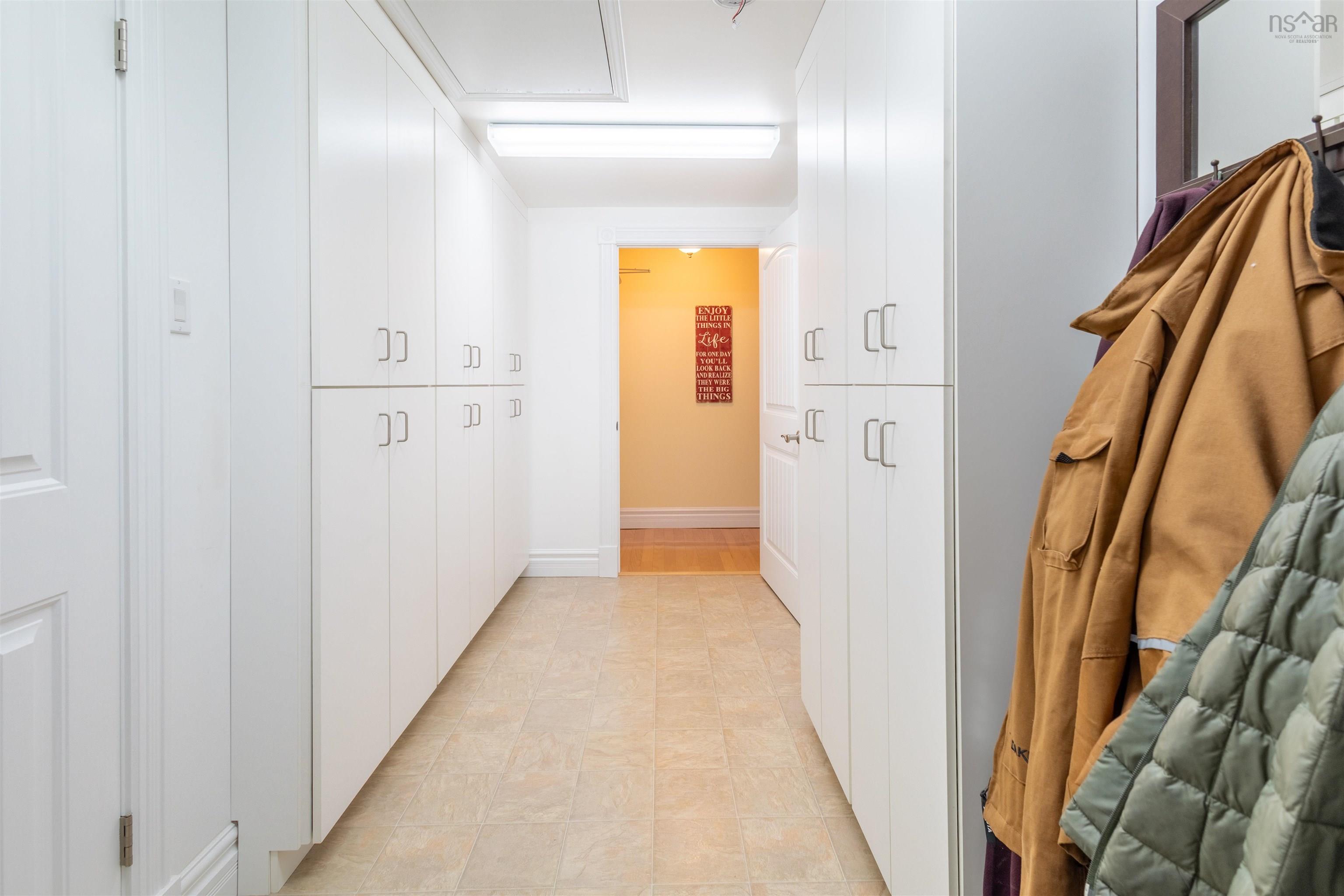 $799,000.00: 507 King Street, New Waterford