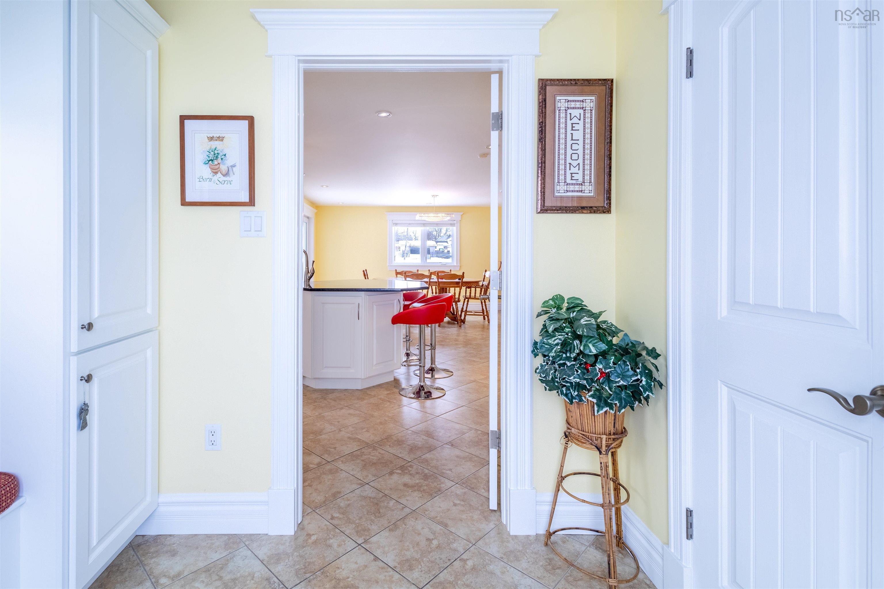 $725,000.00: 507 King Street, New Waterford