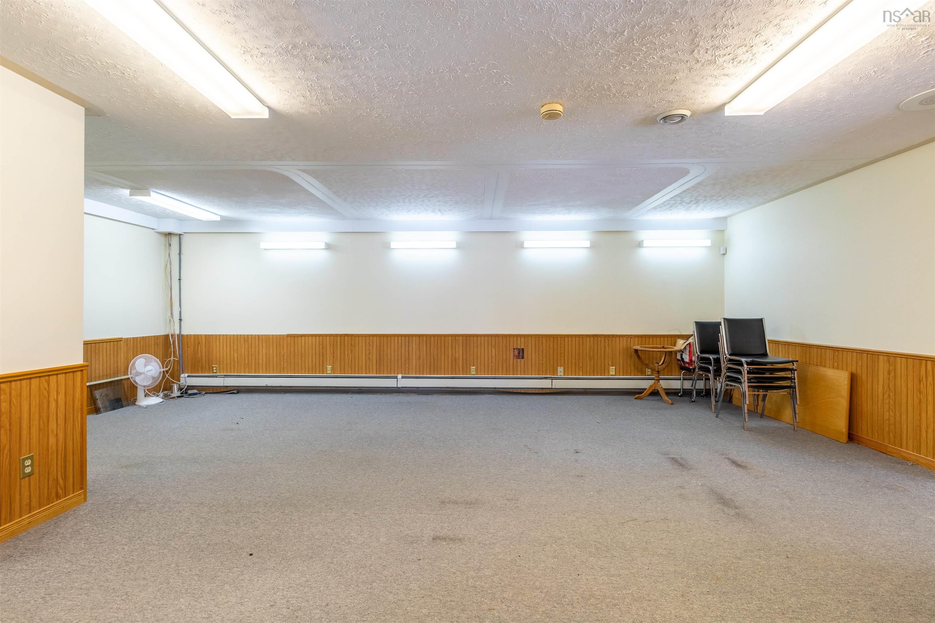 $799,000.00: 507 King Street, New Waterford