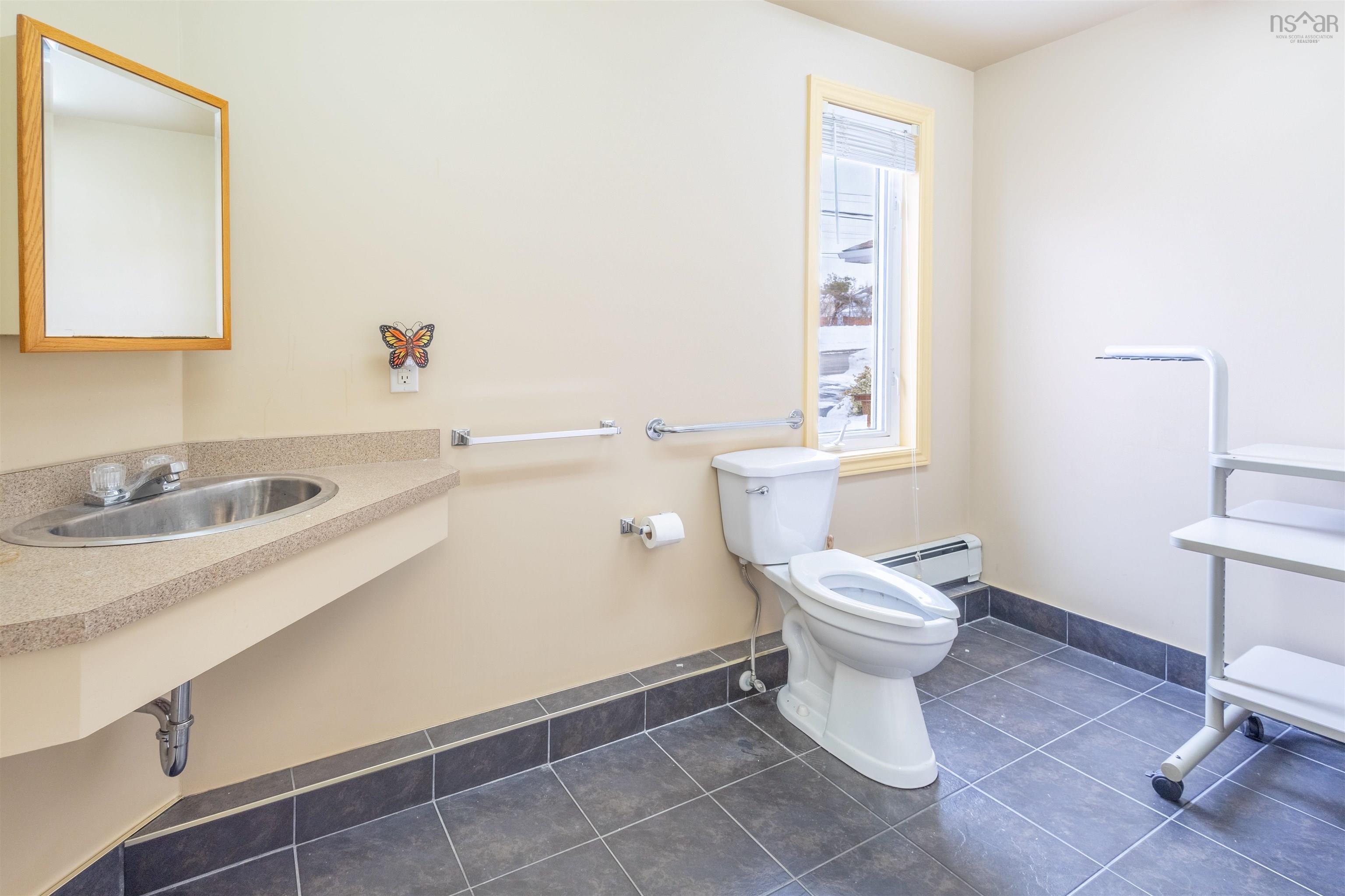 $799,000.00: 507 King Street, New Waterford