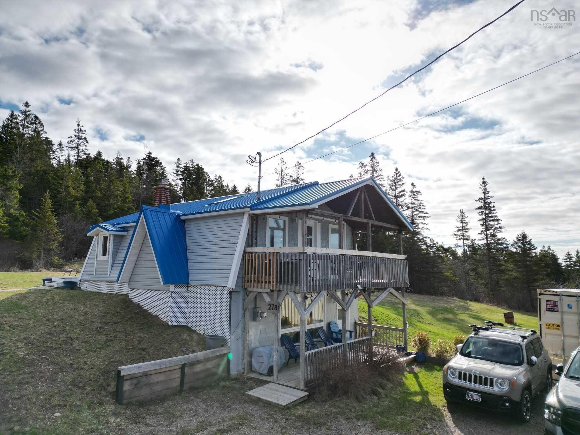 $699,999.00: 278 and 280 Etta Drive, Economy