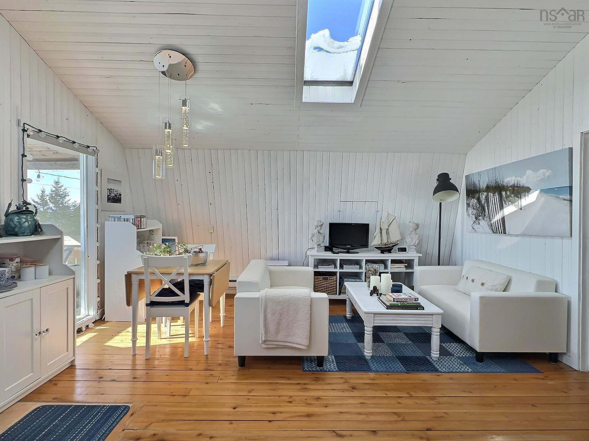 $749,900.00: 278/280 Etta Drive, Economy