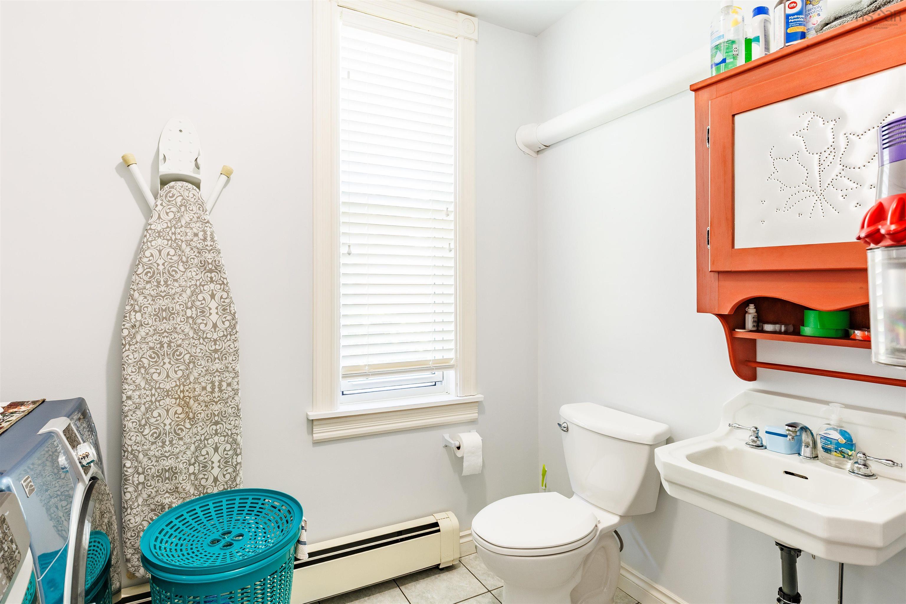 $349,900.00: 26 King Street, Yarmouth