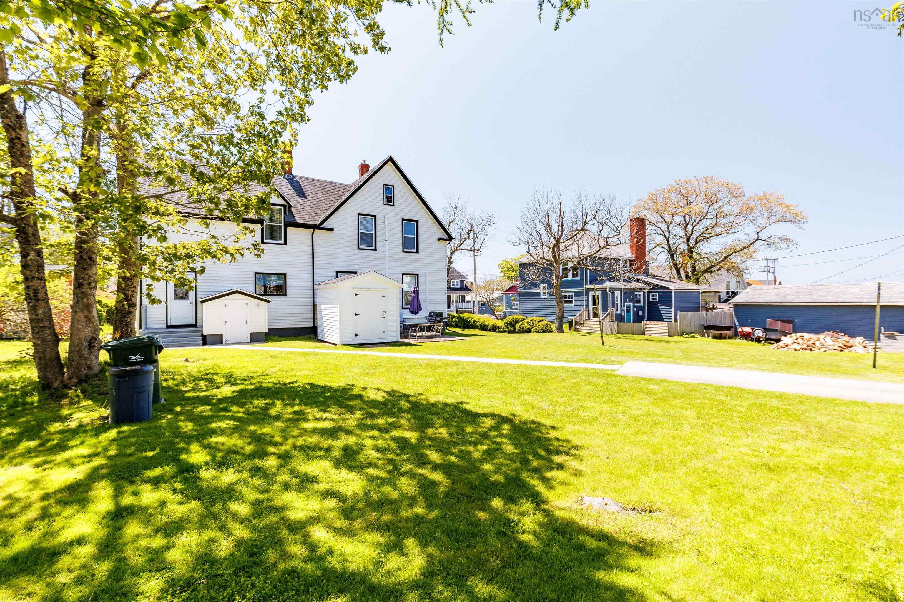 $349,900.00: 26 King Street, Yarmouth