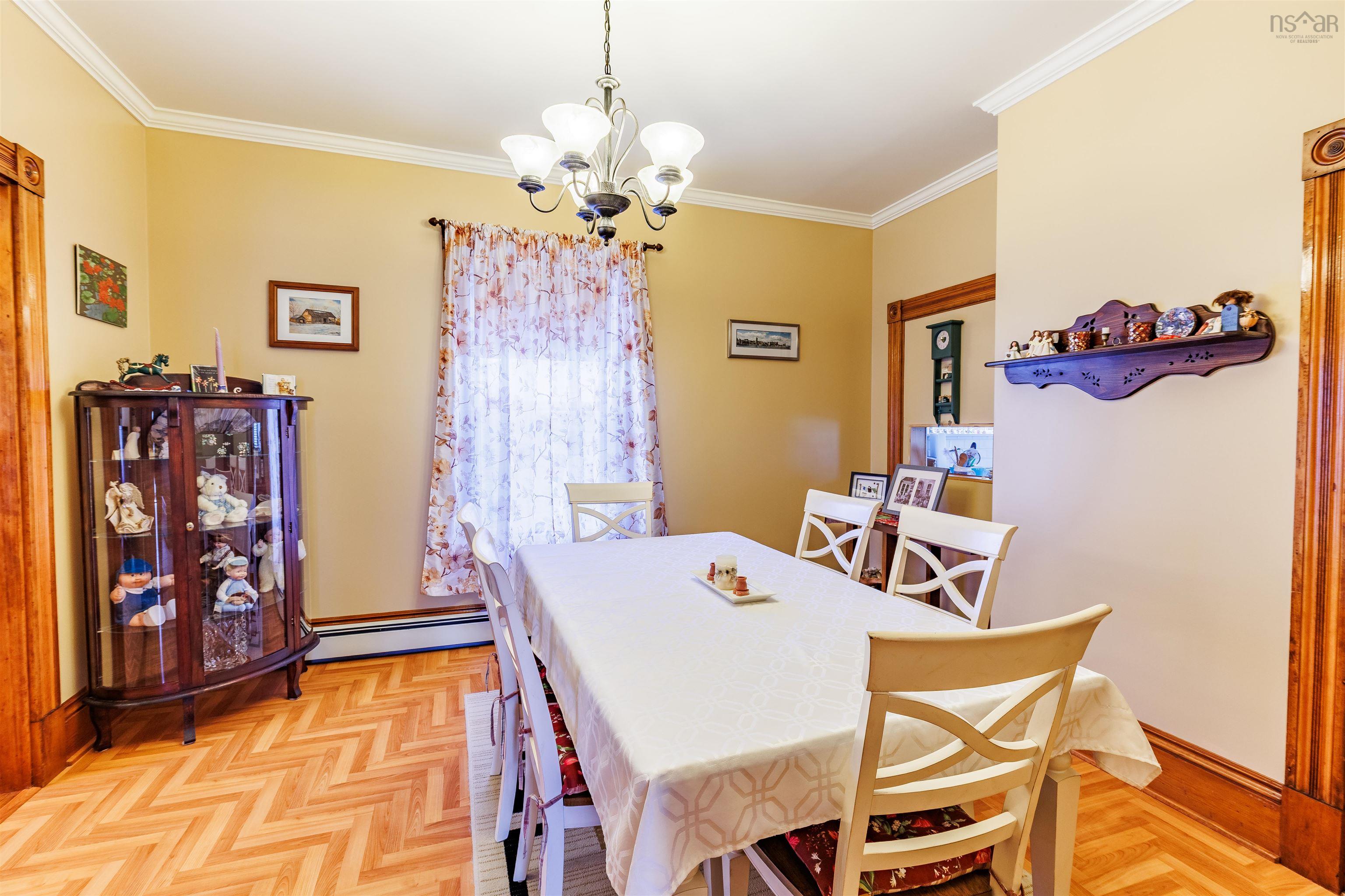 $349,900.00: 26 King Street, Yarmouth