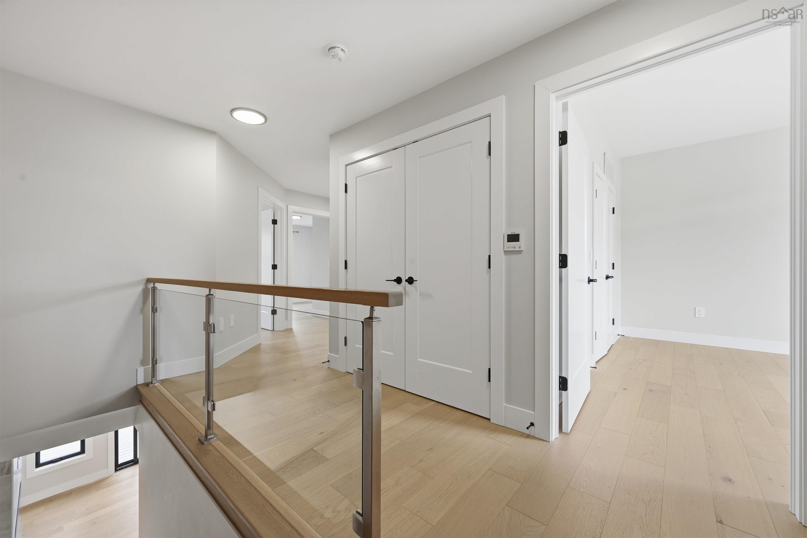 $755,000.00: 5 Trekker Drive, Bedford