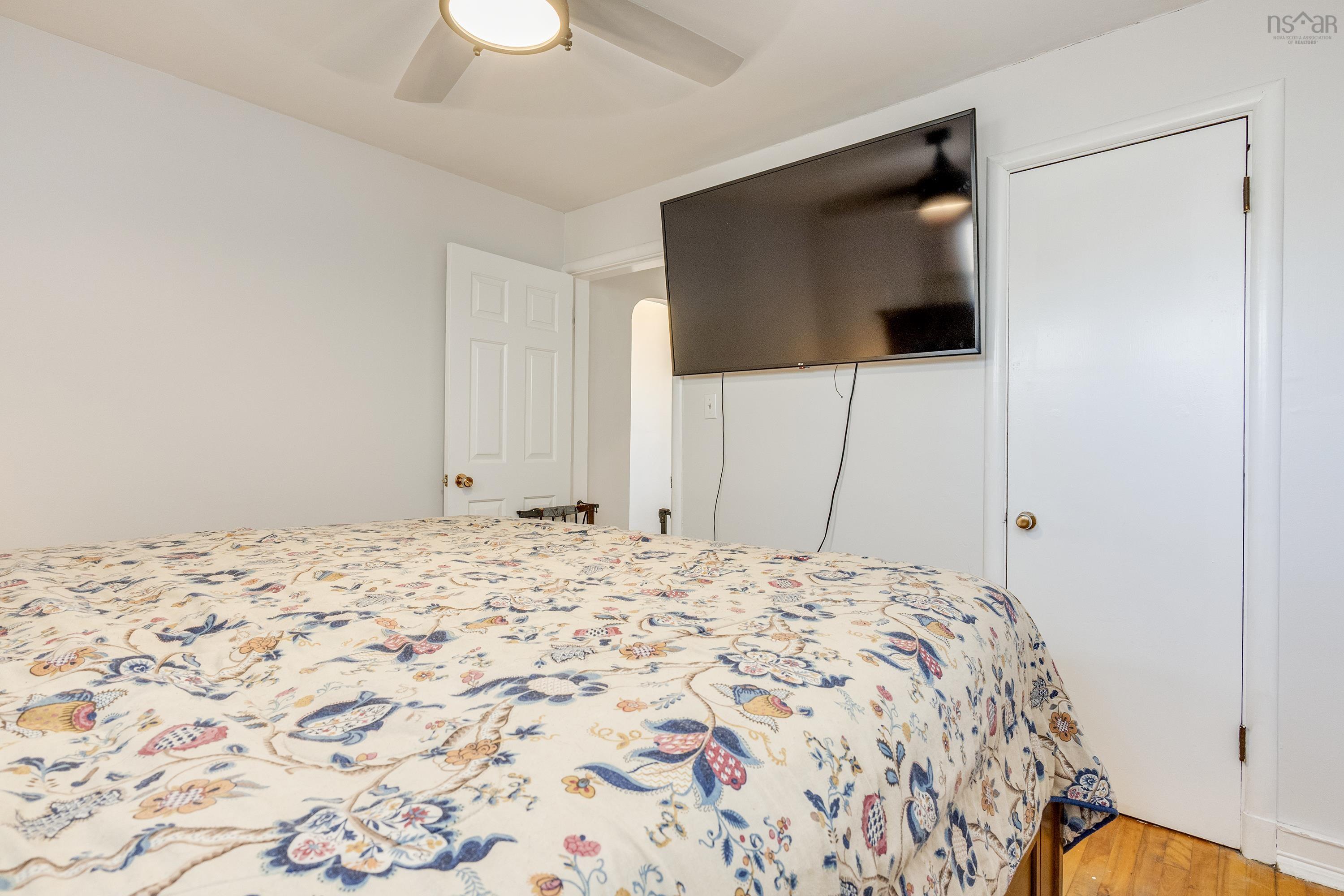 $349,900.00: 12 Porters Avenue, Hantsport