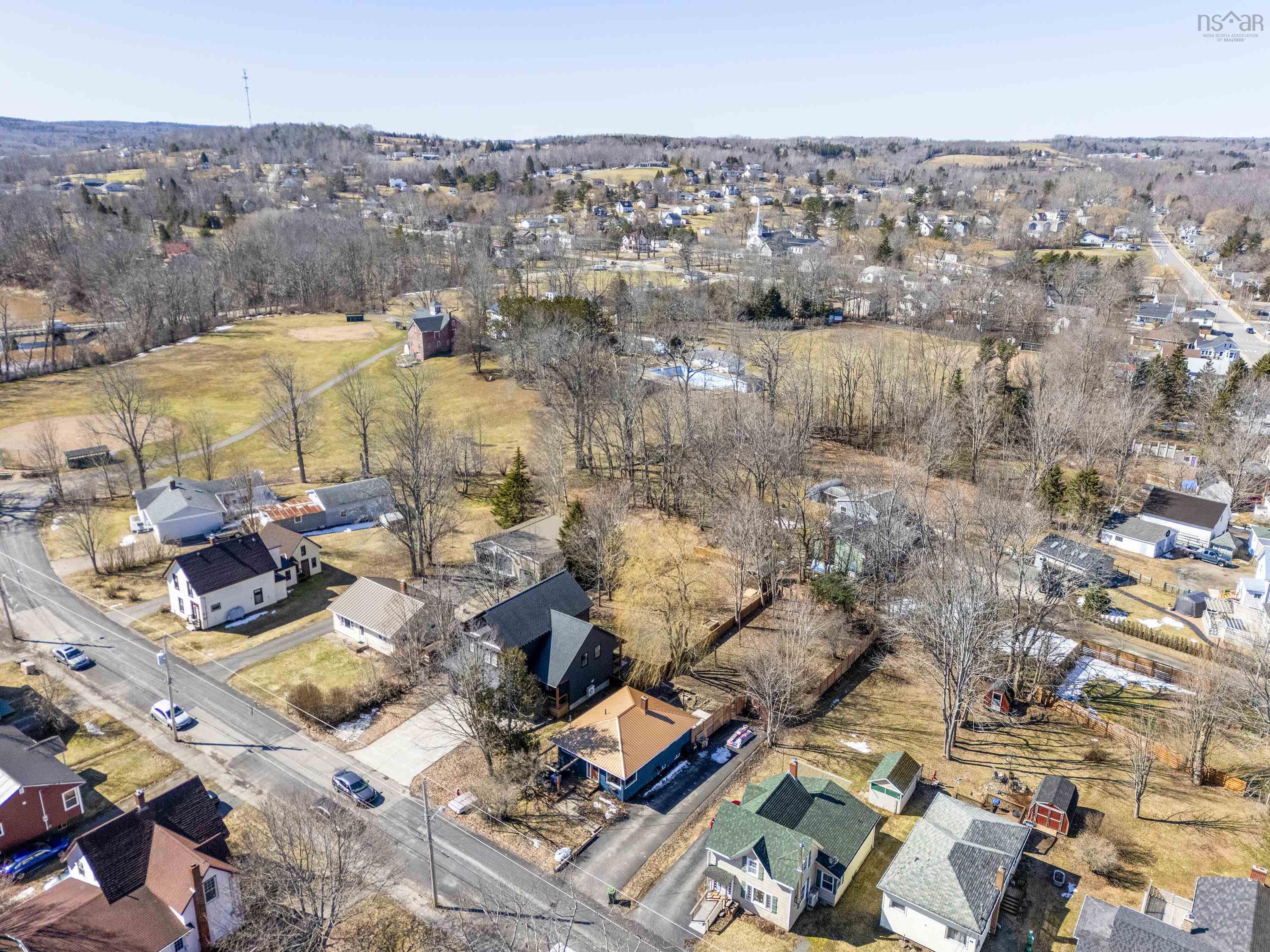 $349,900.00: 12 Porters Avenue, Hantsport