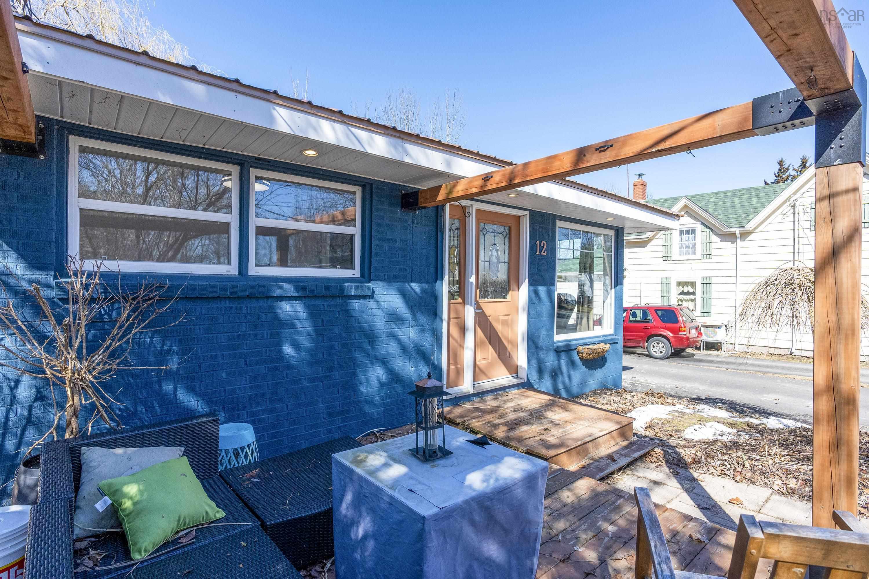 $349,900.00: 12 Porters Avenue, Hantsport